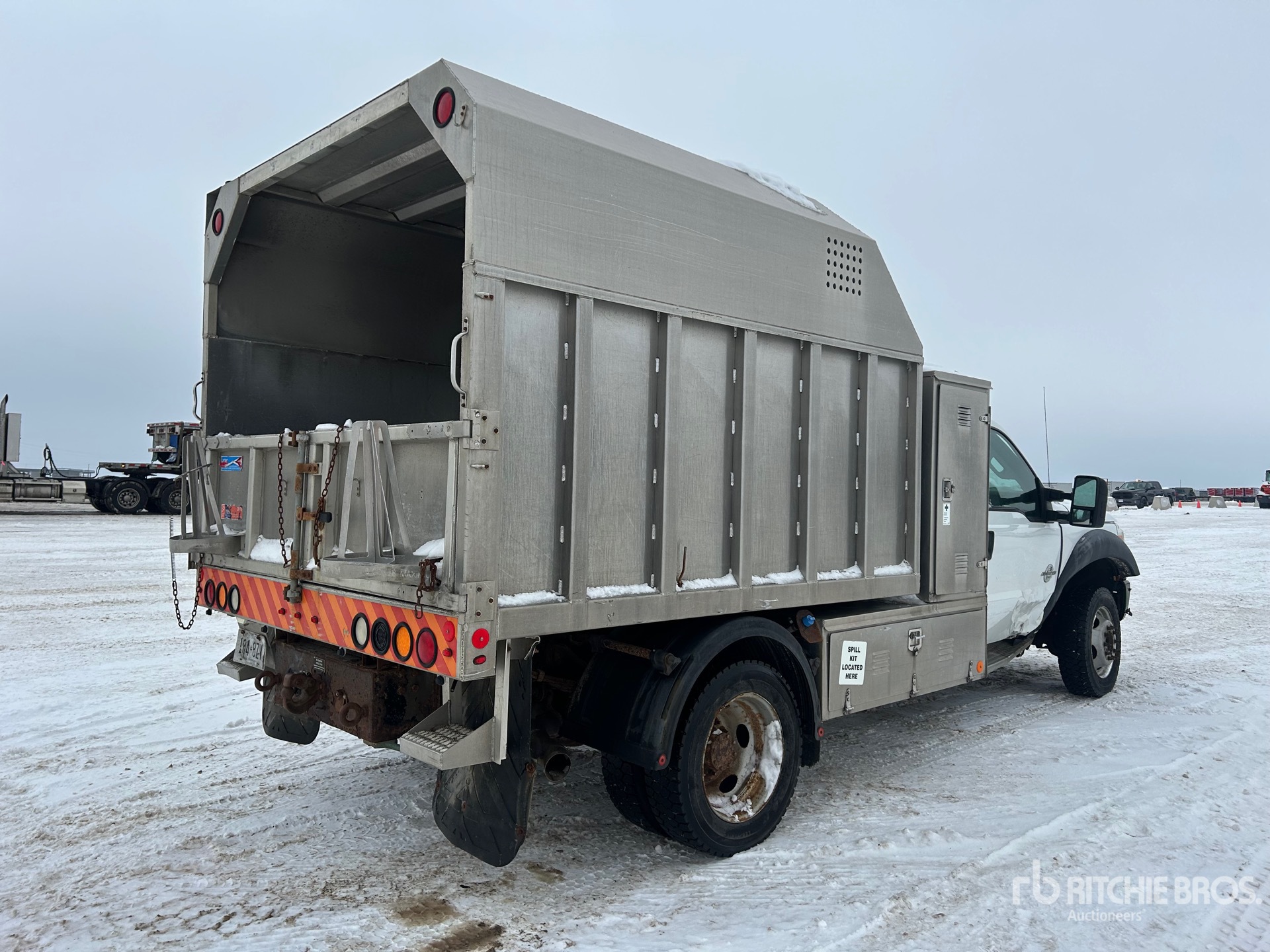 General Appearance with Bild, Ecke hinten rechts