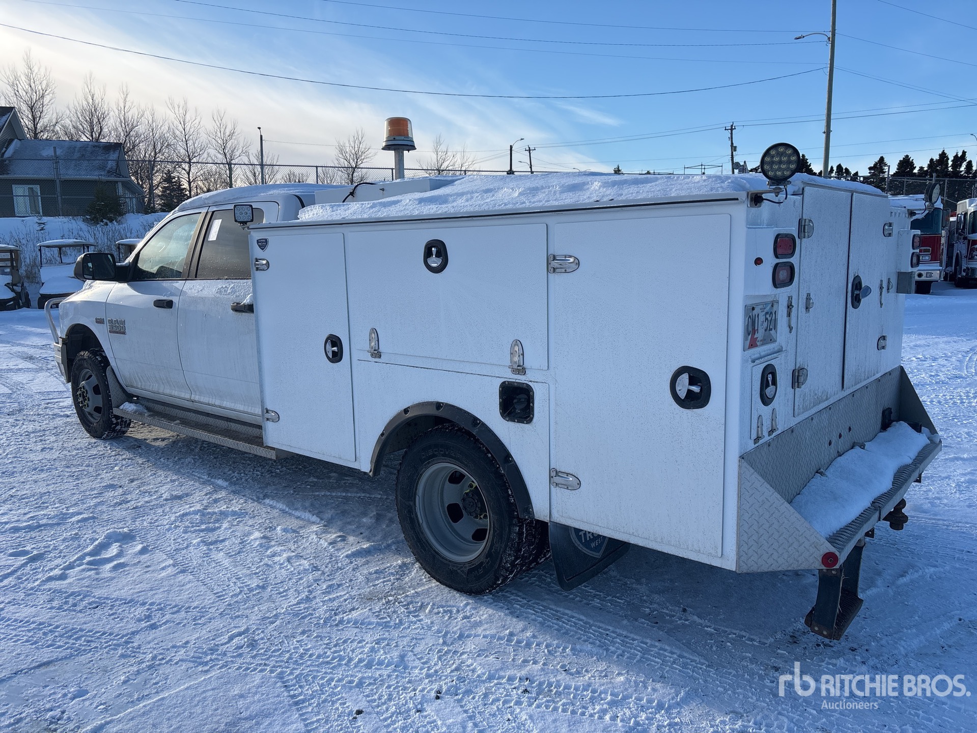 General Appearance with Foto, angolo posteriore sinistro