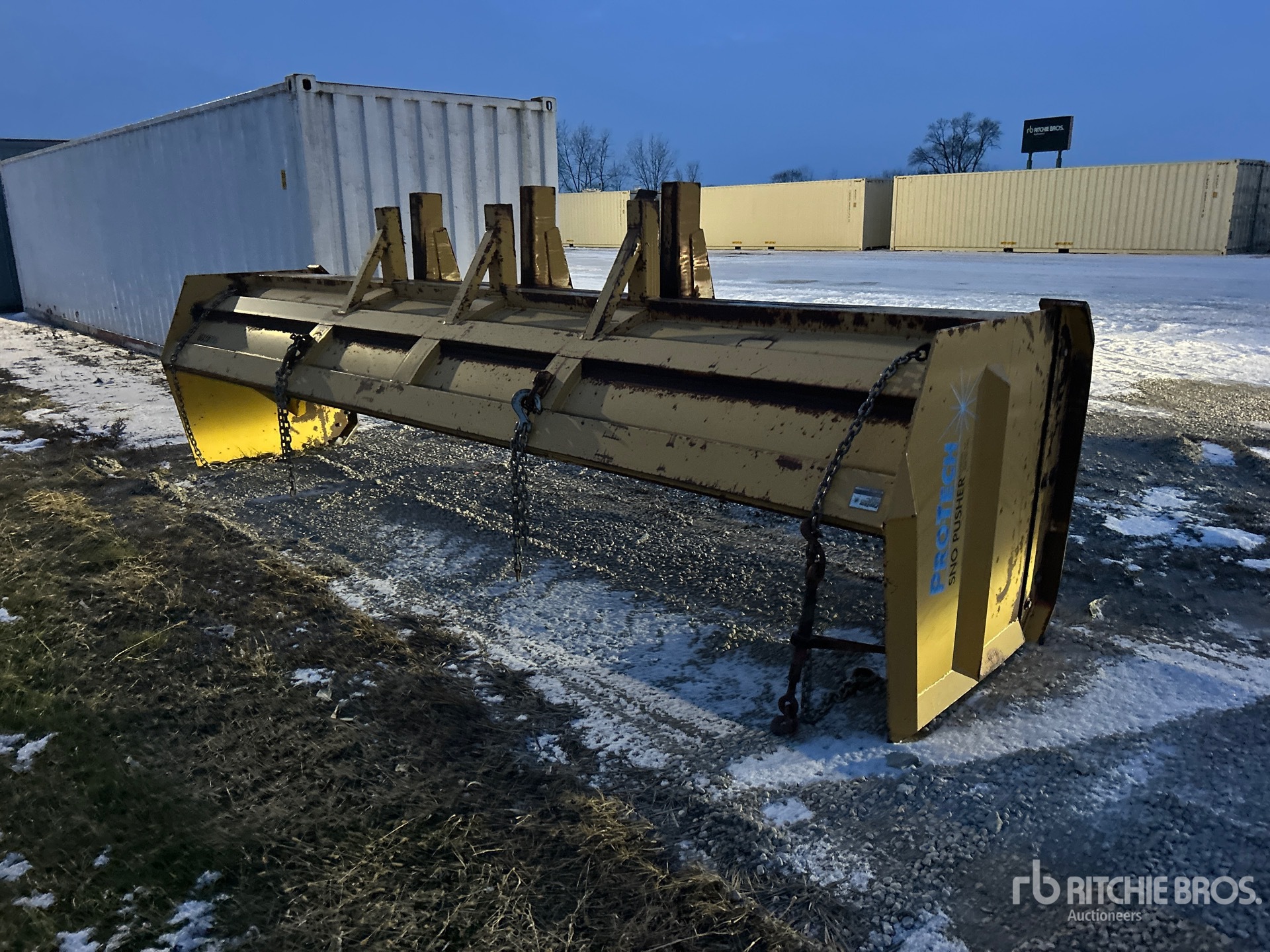 Aspect général with Image, coin arrière droit