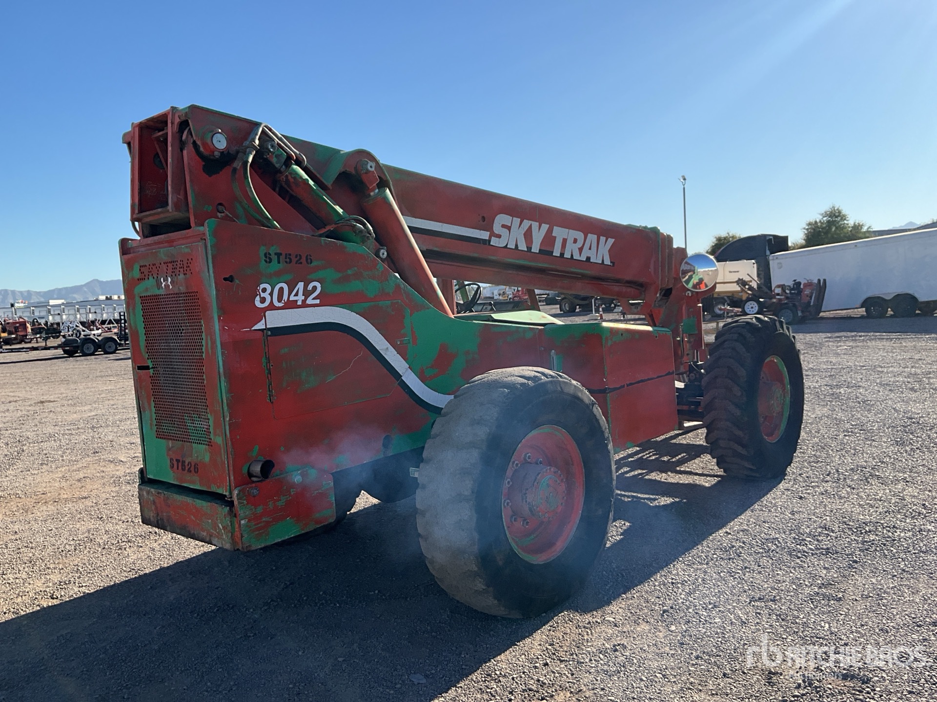 General Appearance with Picture, Right Rear Corner