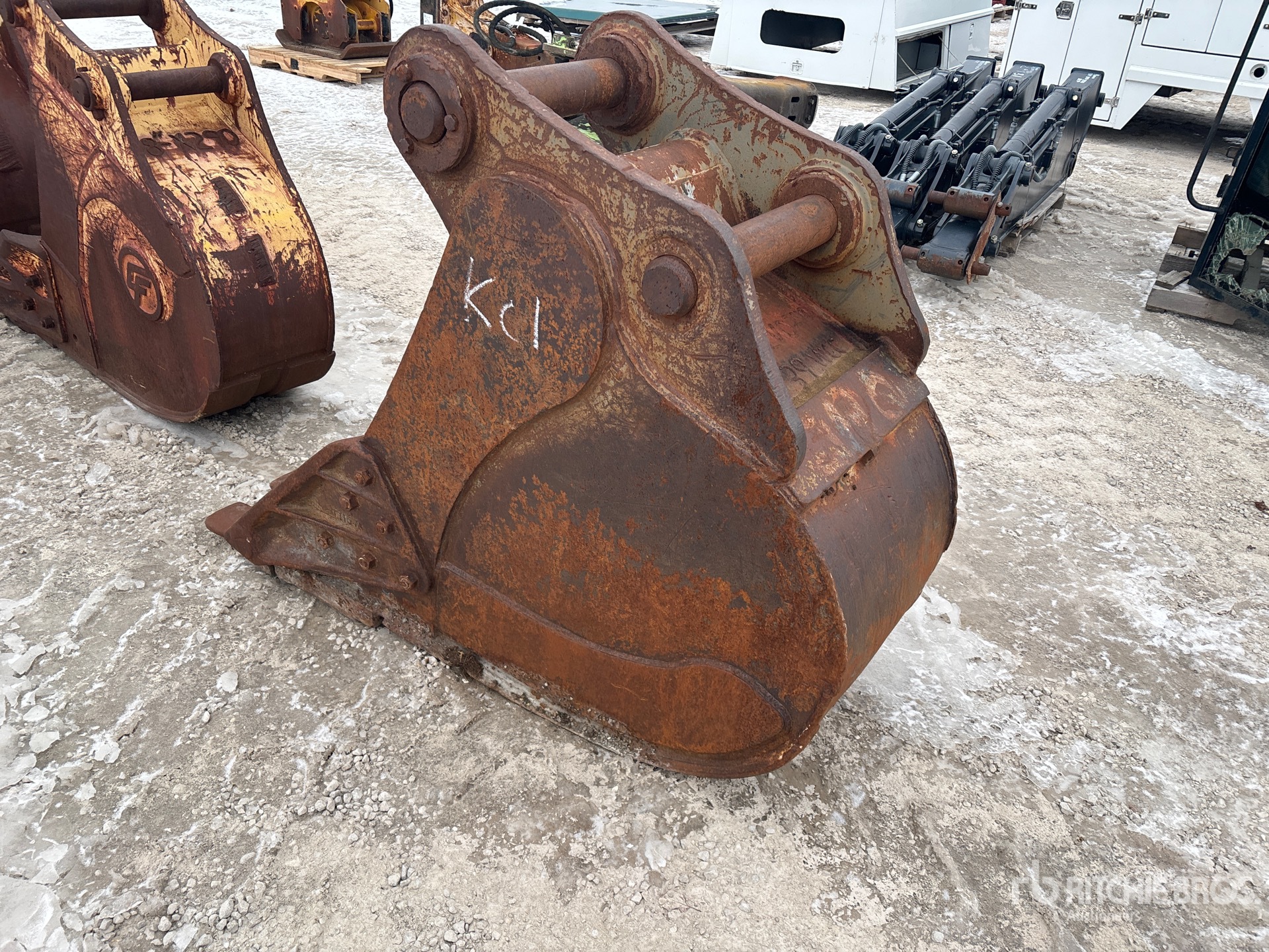 Aspect général with Image, coin arrière gauche