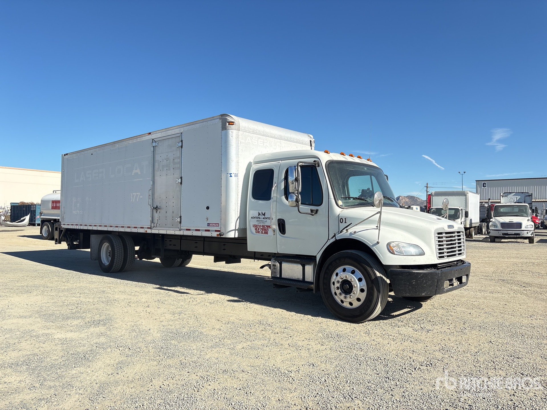 General Appearance with Foto, angolo anteriore destro