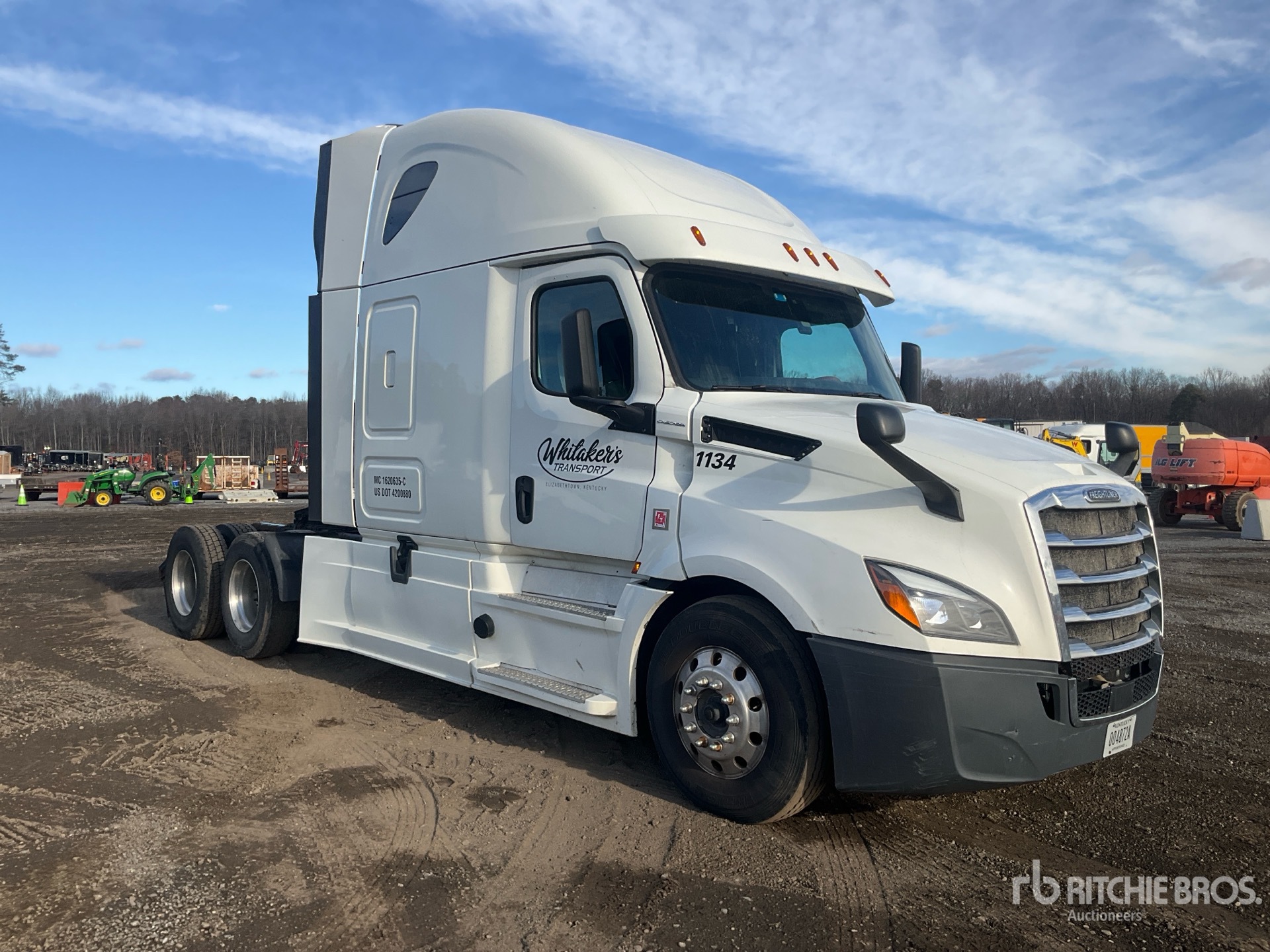 General Appearance with Picture, Right Front Corner