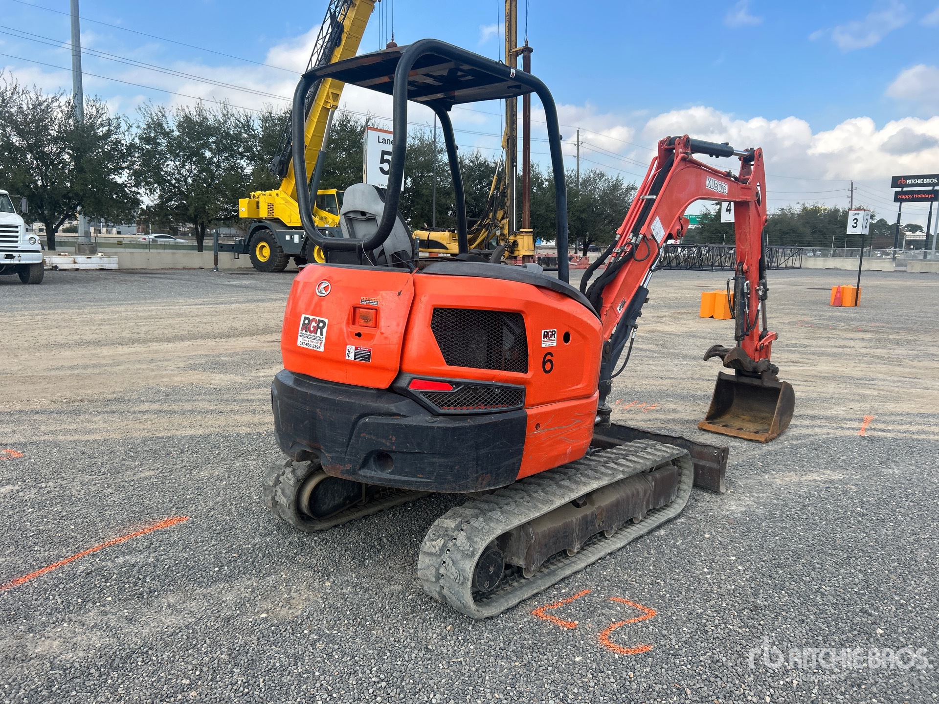 General Appearance with Picture, Right Rear Corner