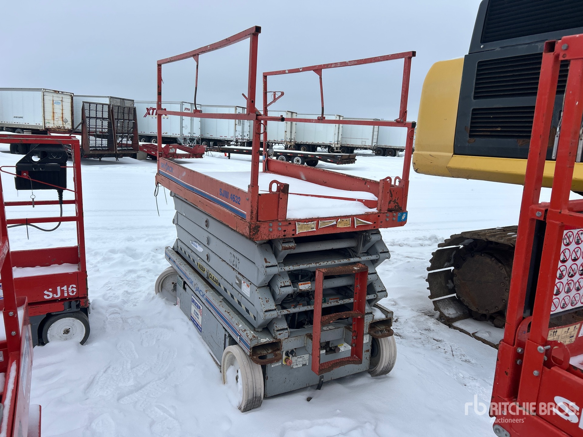 General Appearance with Imagen: esquina trasera izquierda