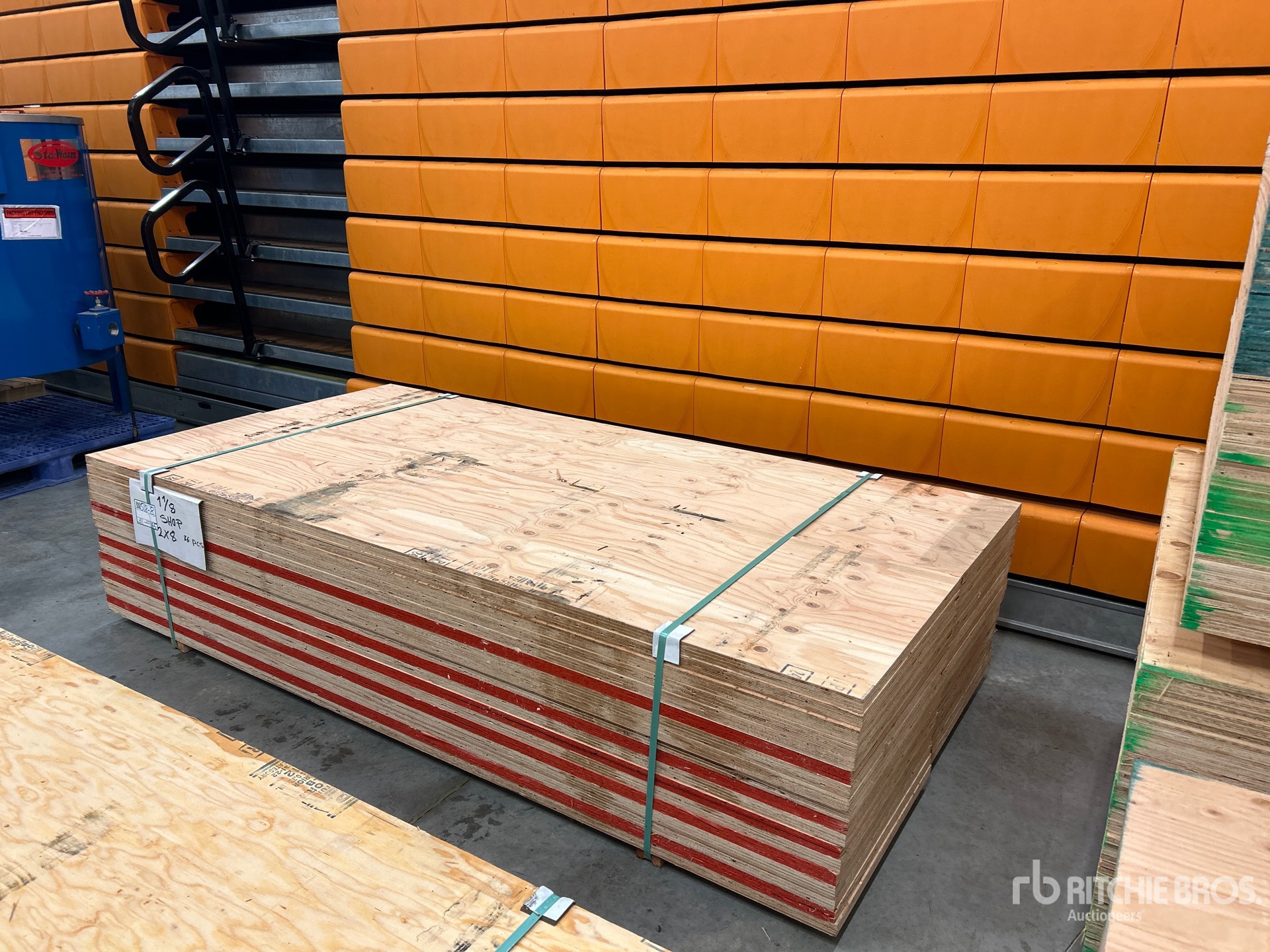 Aspect général with Image, coin avant gauche