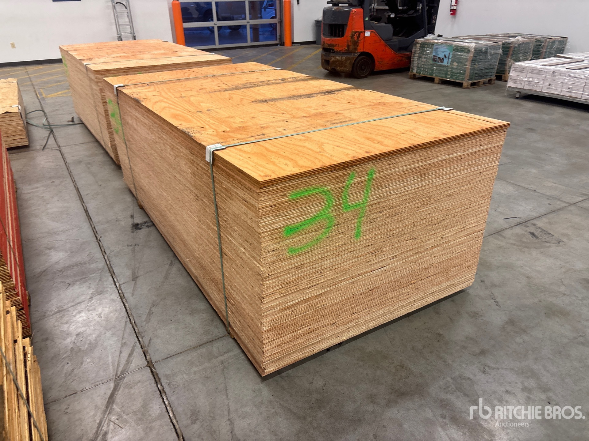 Aspect général with Image, coin arrière droit