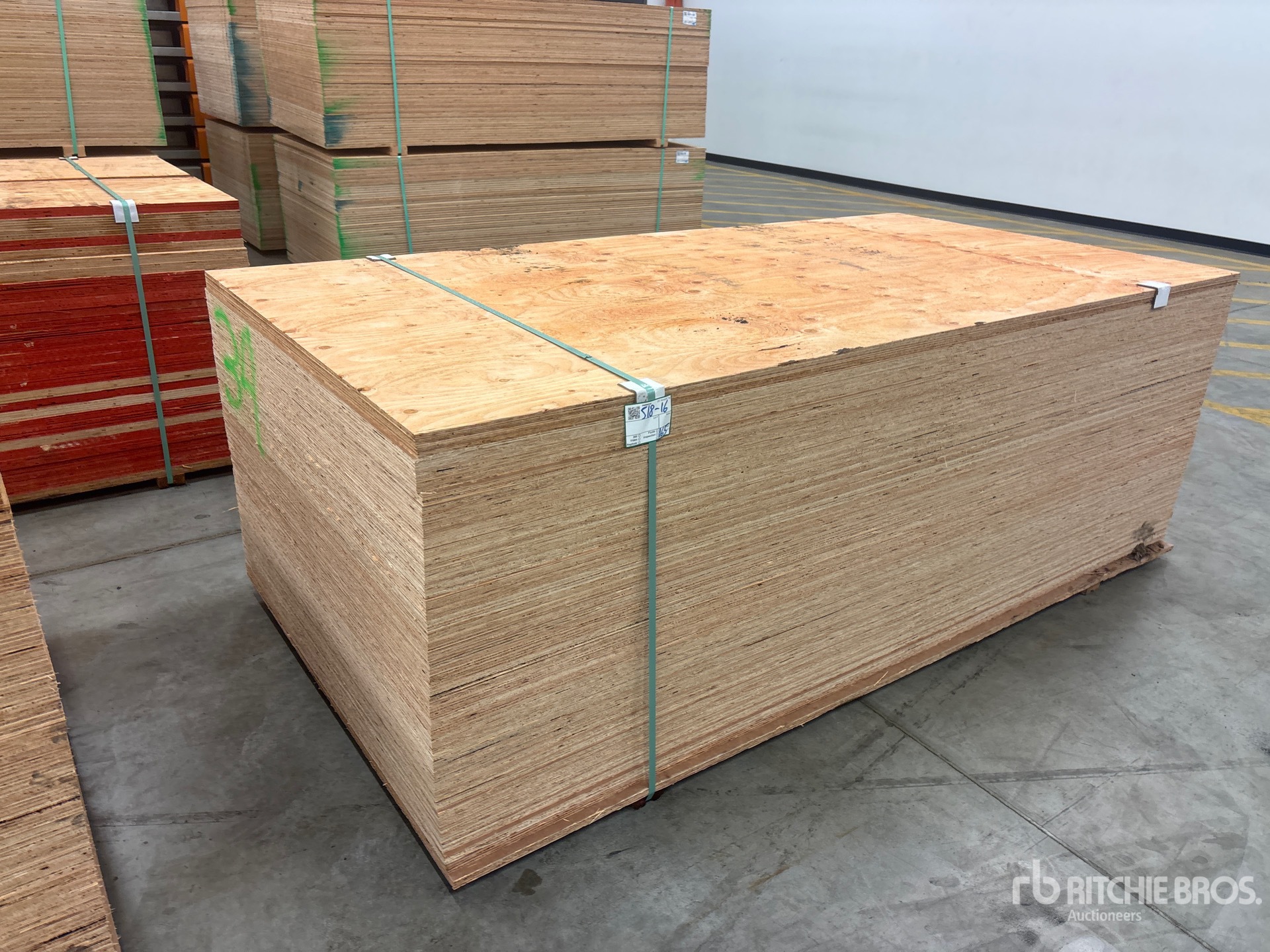 Aspect général with Image, coin avant droit