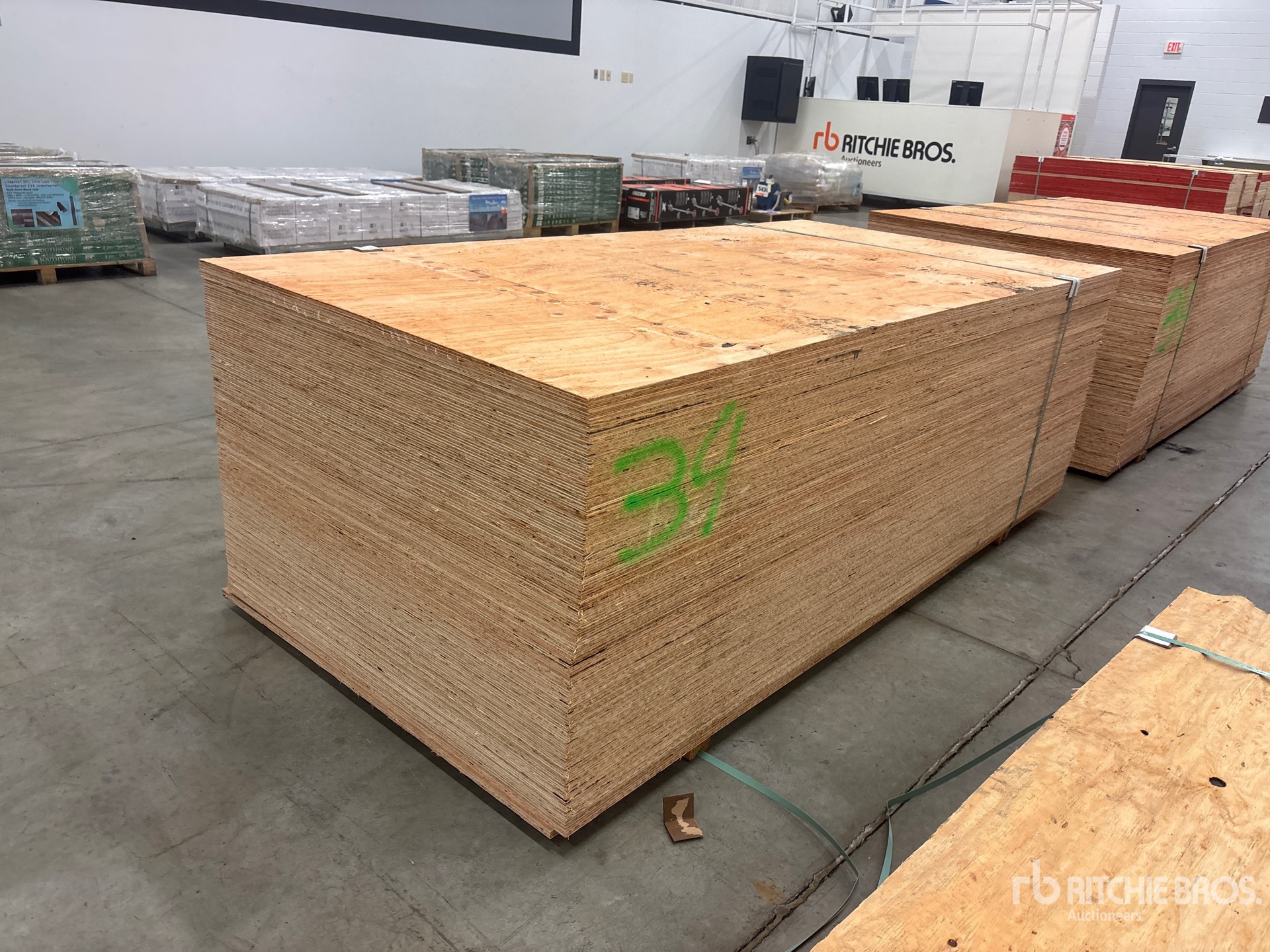 Aspect général with Image, coin arrière gauche