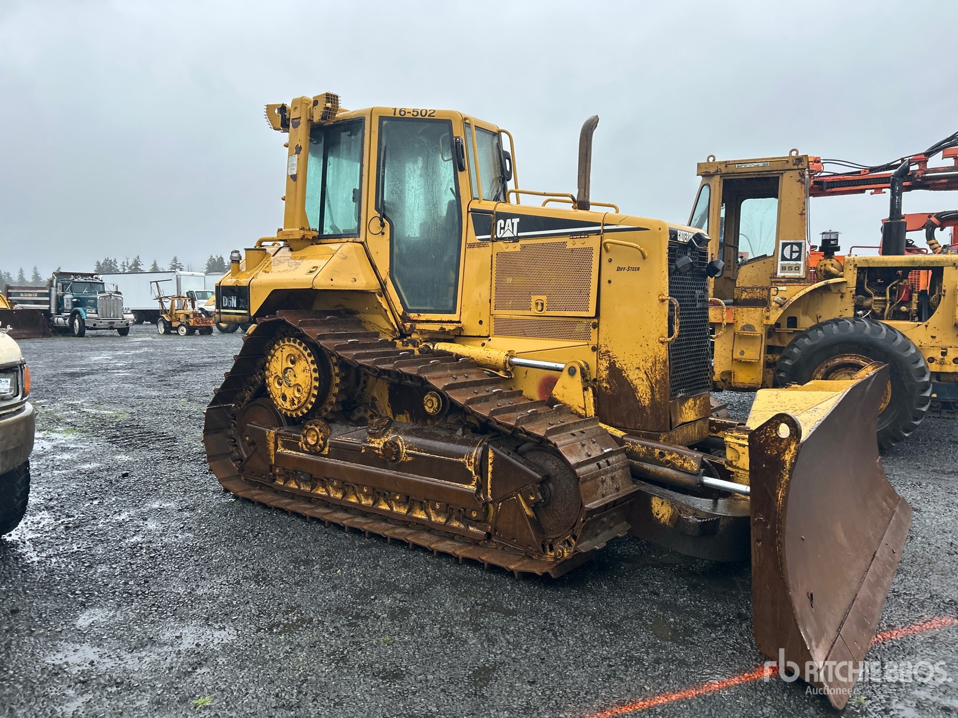 Aspect général with Image, coin avant droit