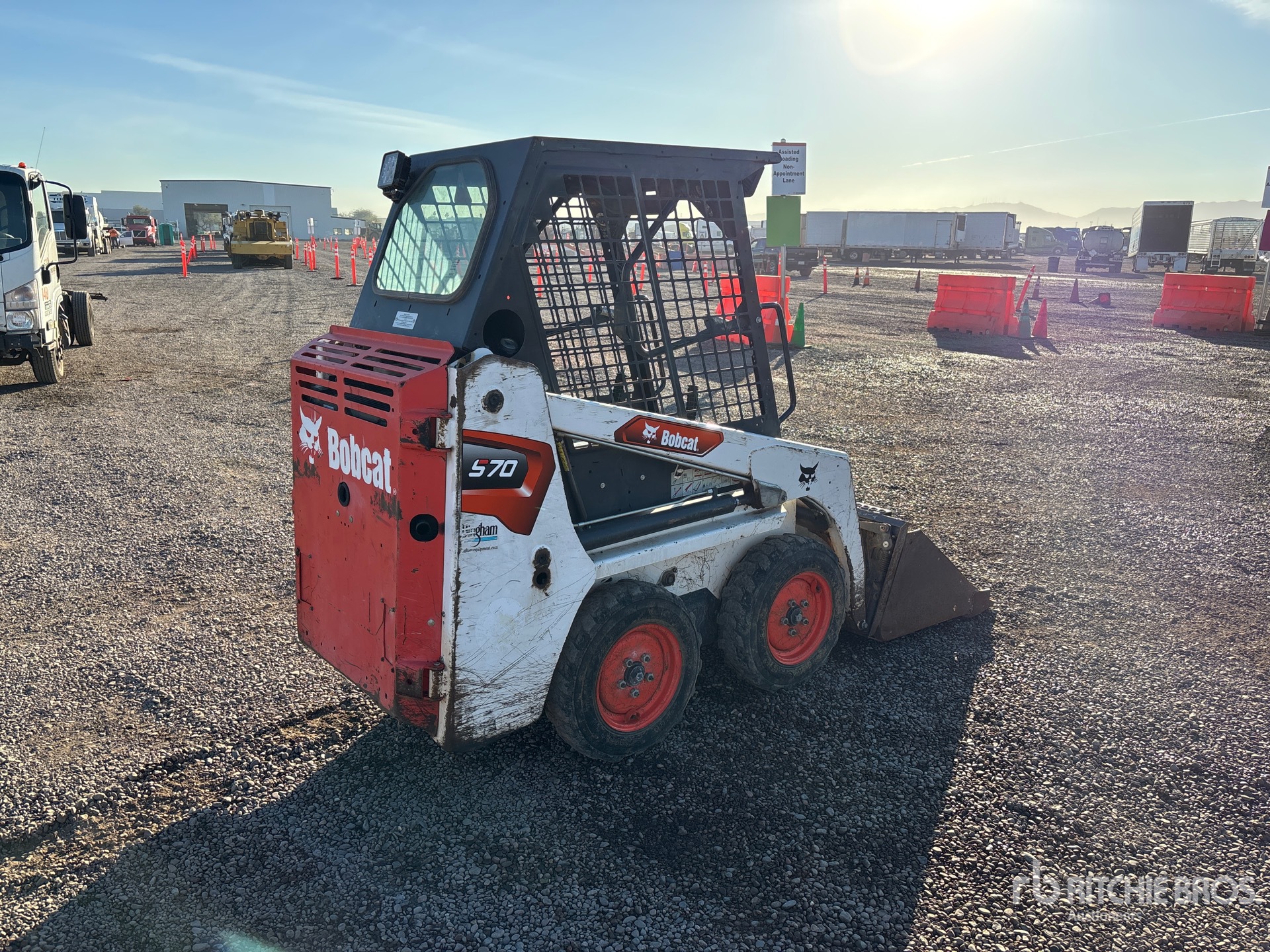 General Appearance with Bild, Ecke hinten rechts