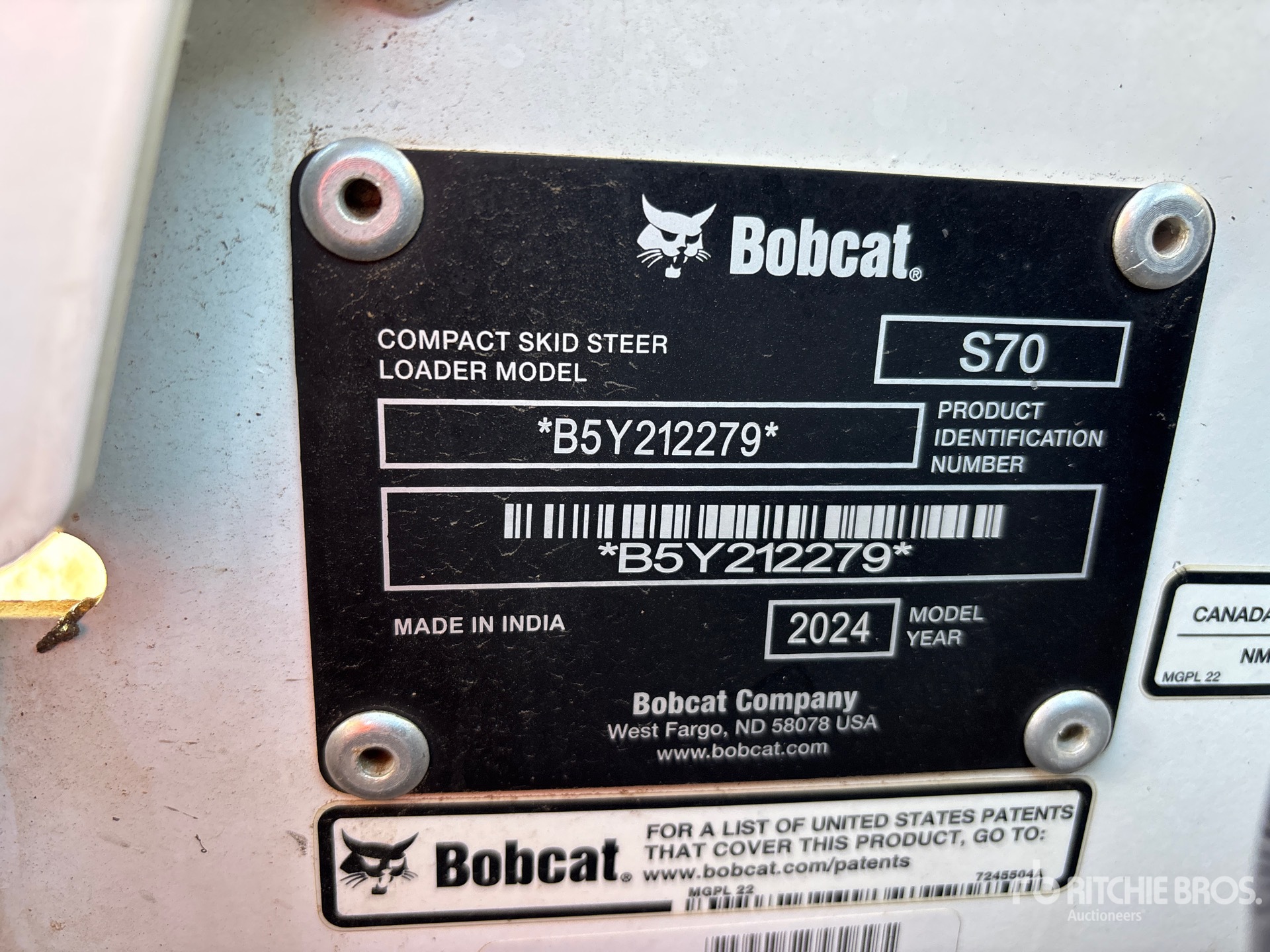 General Appearance with Seriennummer / FIN