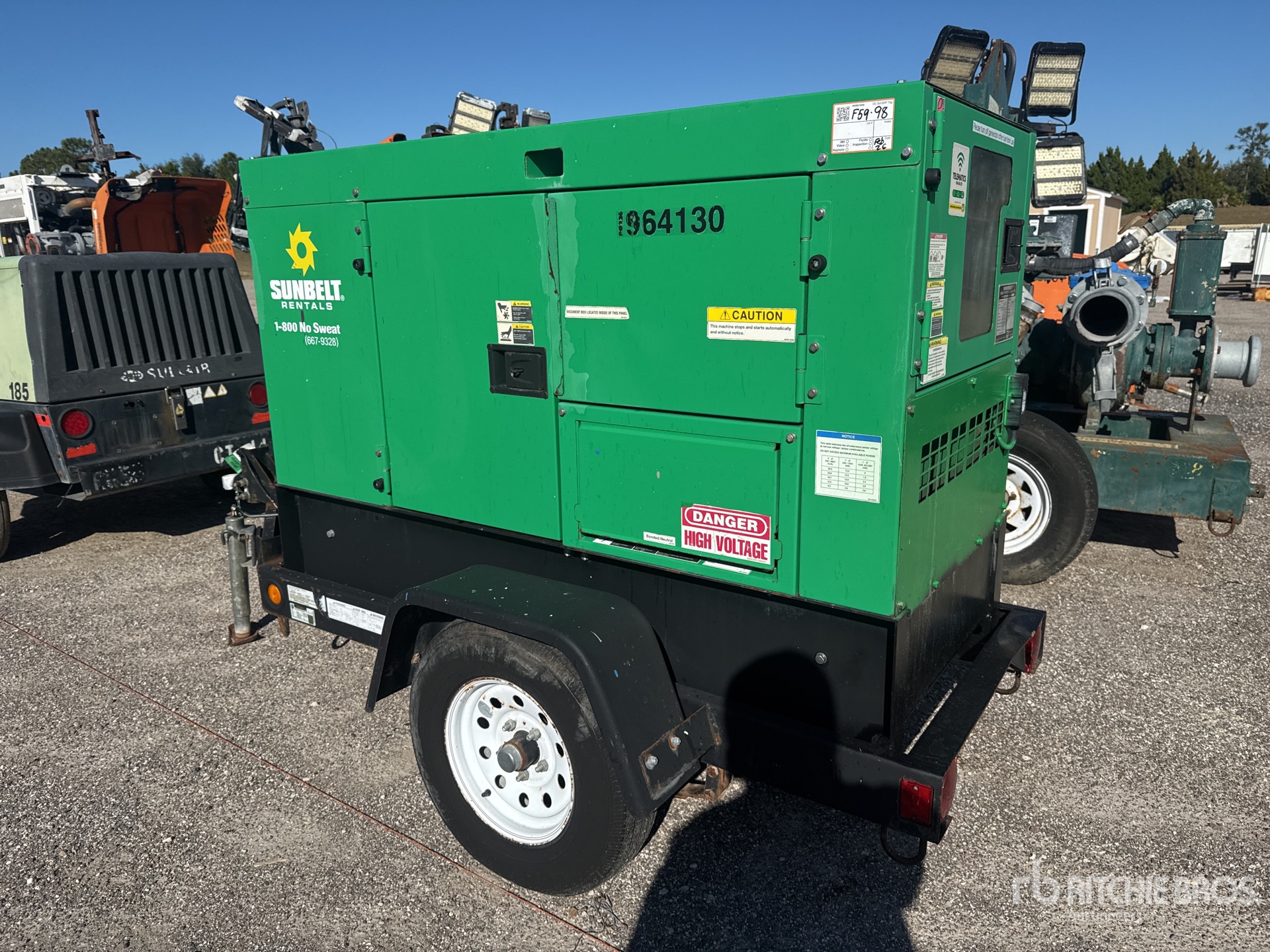 General Appearance with Bild, Ecke hinten links