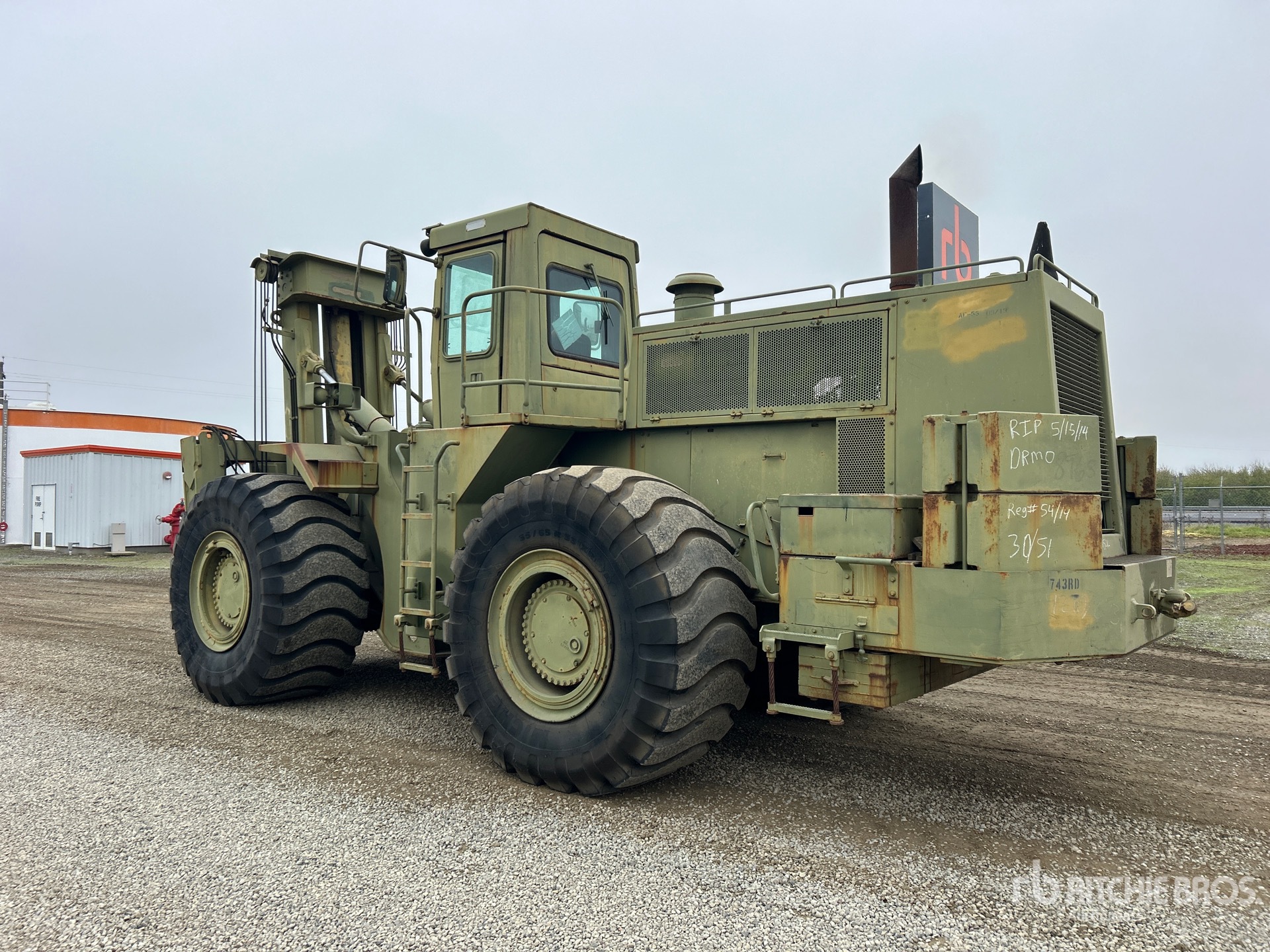 General Appearance with Picture, Left Rear Corner