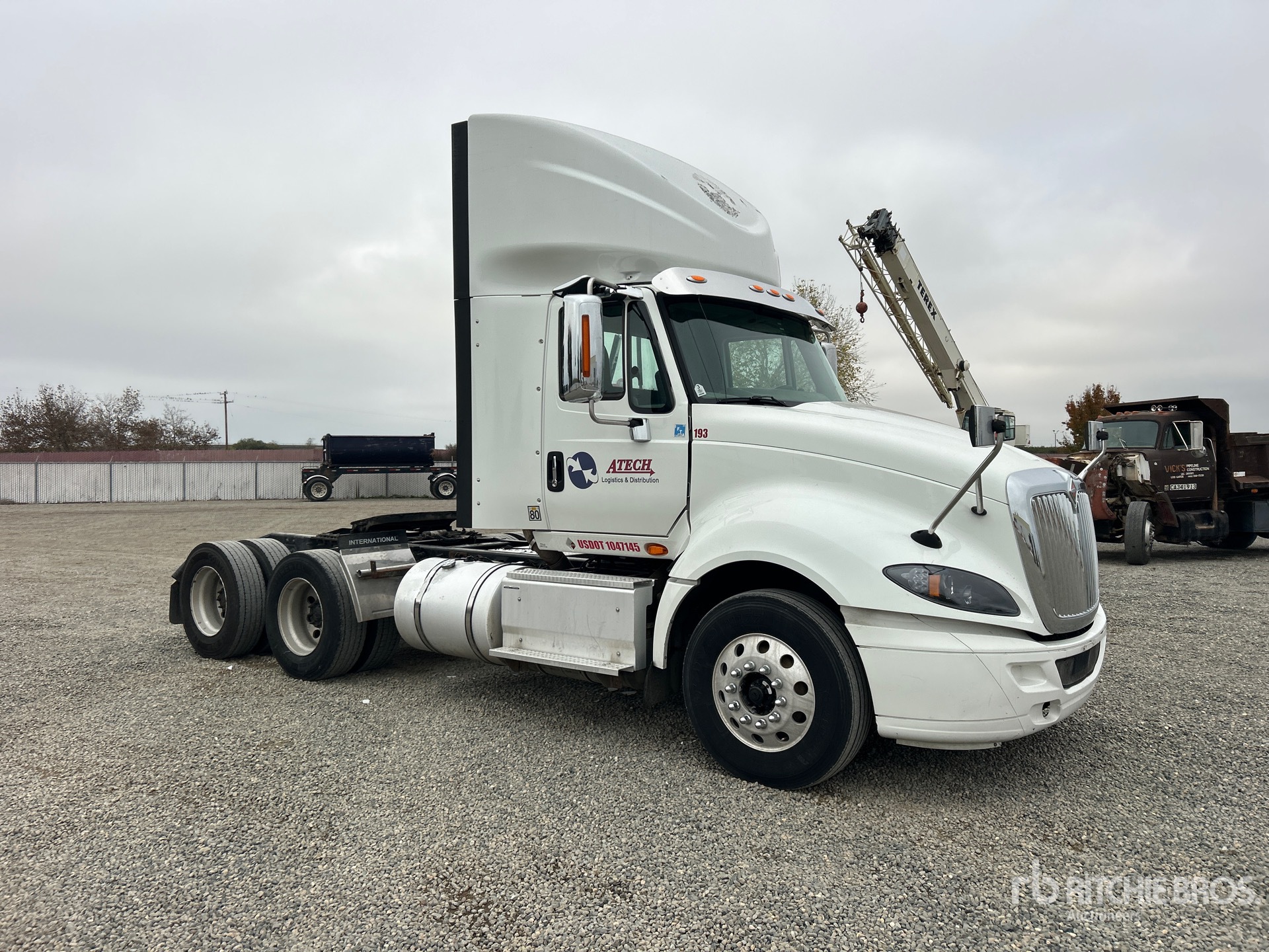 General Appearance with Imagen: esquina delantera derecha