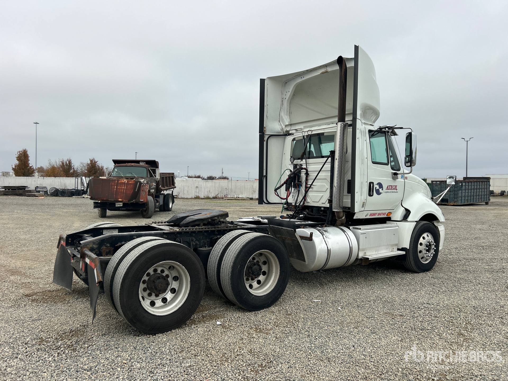 General Appearance with Imagen: esquina trasera derecha