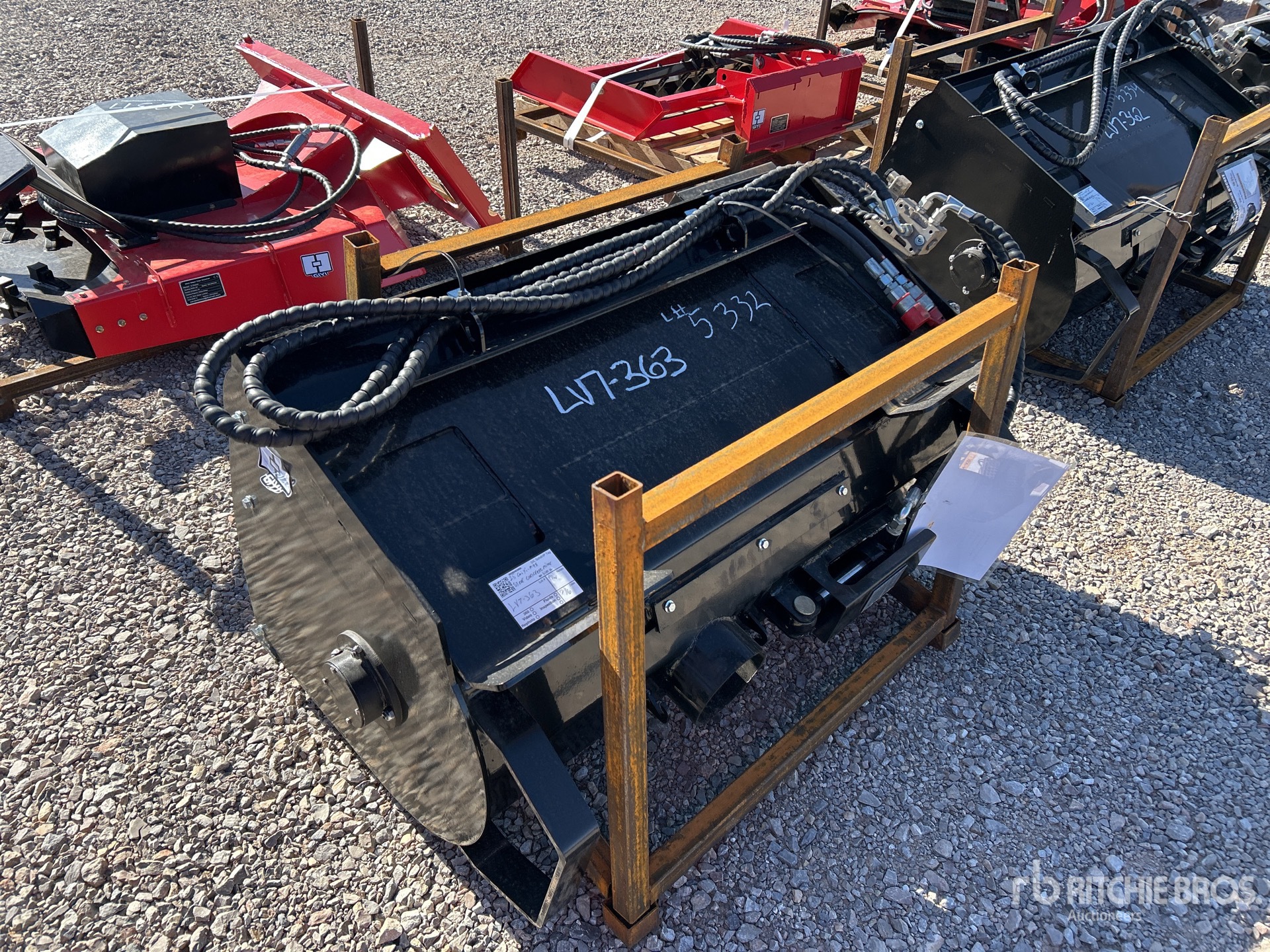 General Appearance with Picture, Left Rear Corner