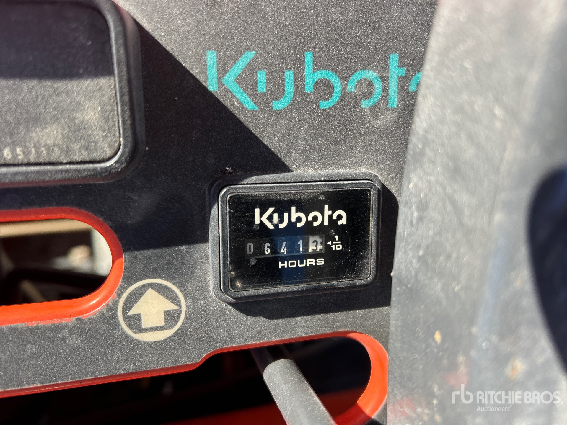 General Appearance with Hour Meter / Odometer