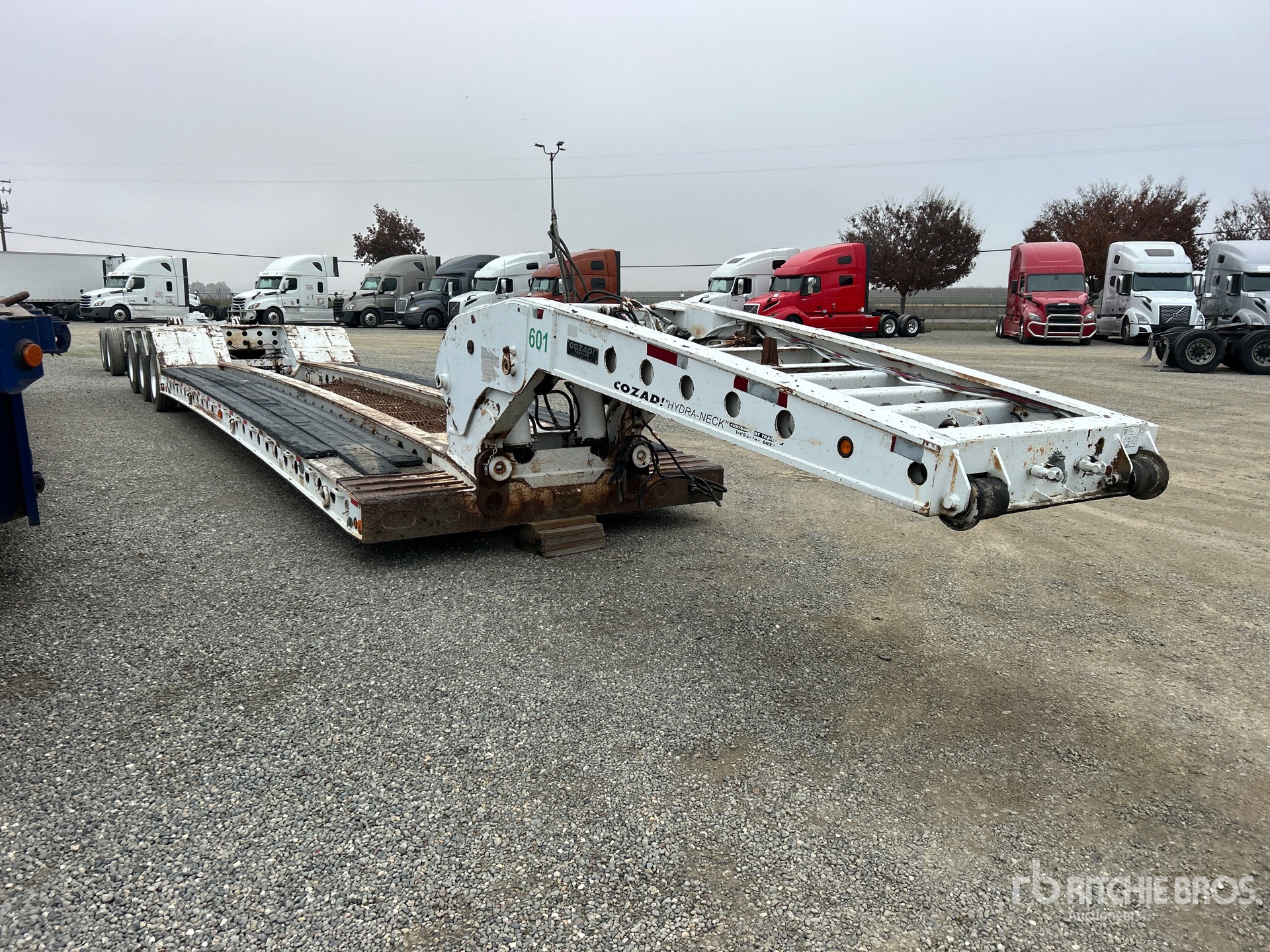 General Appearance with Foto, angolo anteriore destro