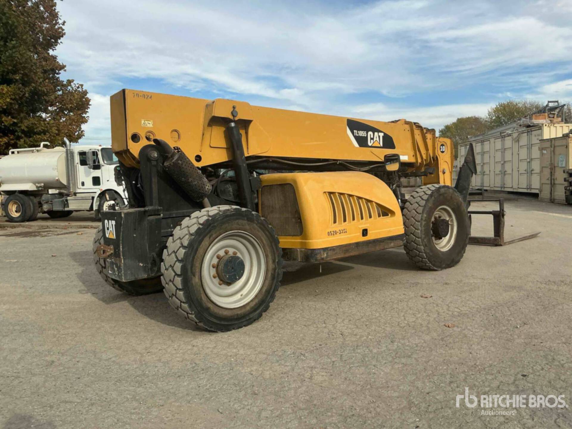 Aspect général with Image, coin arrière gauche