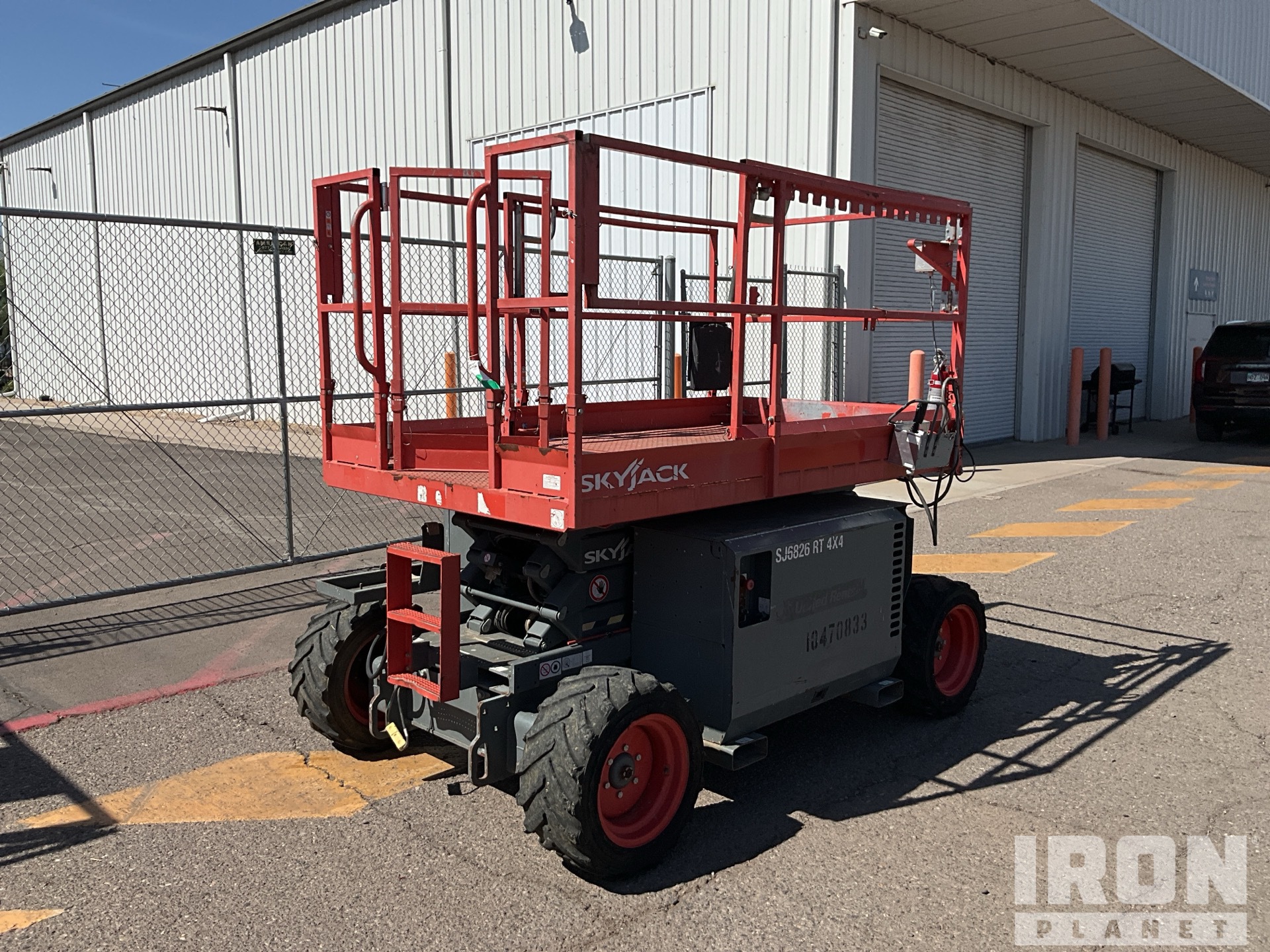 General Appearance with Picture, Right Rear Corner