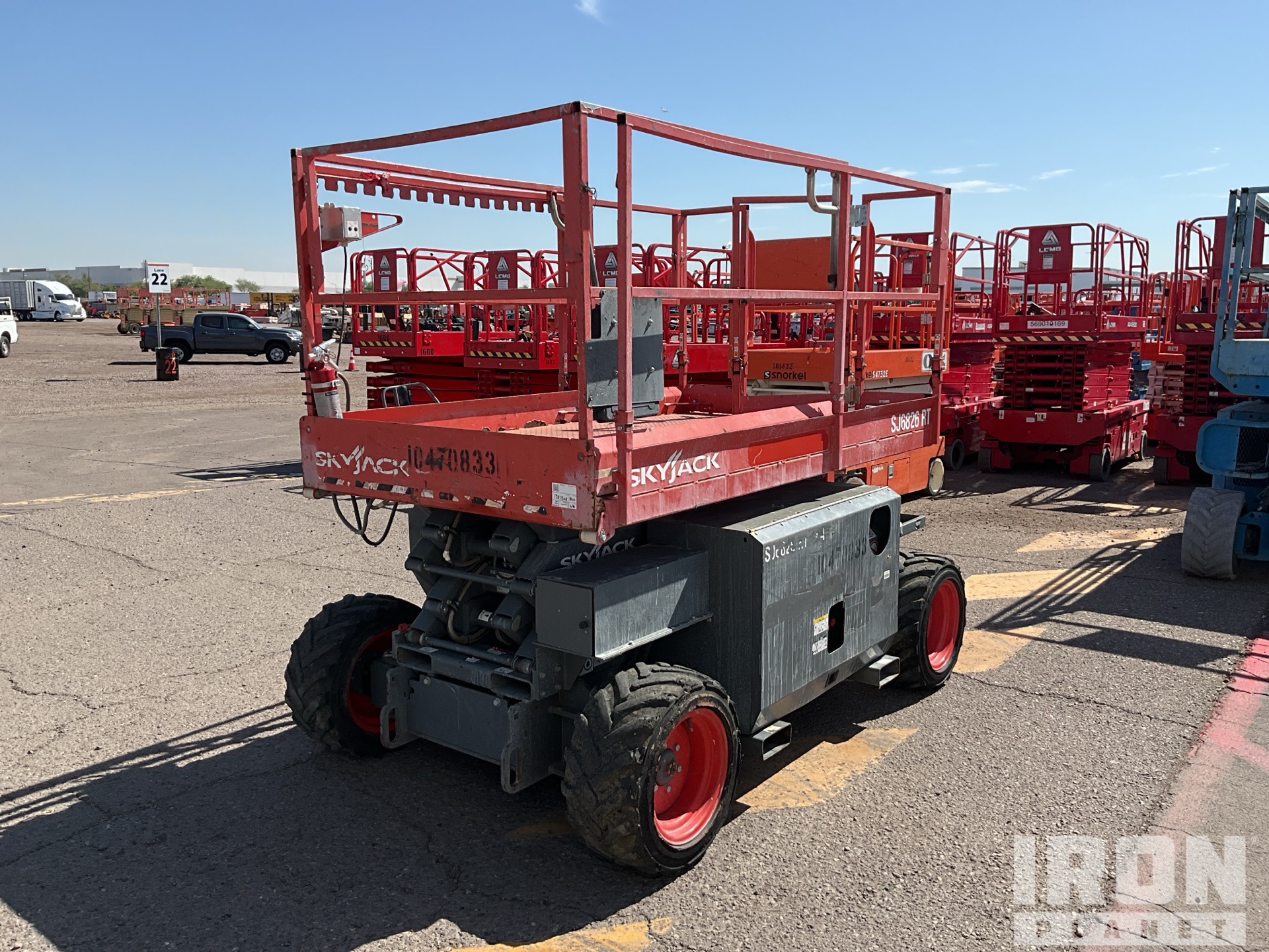 General Appearance with Picture, Left Front Corner