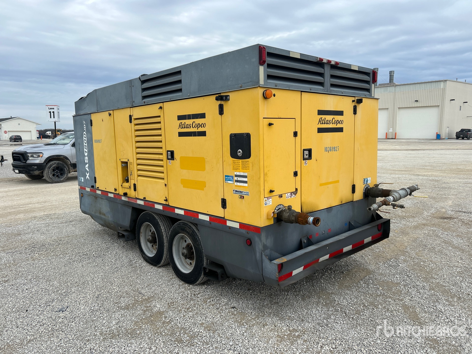 General Appearance with Picture, Left Rear Corner