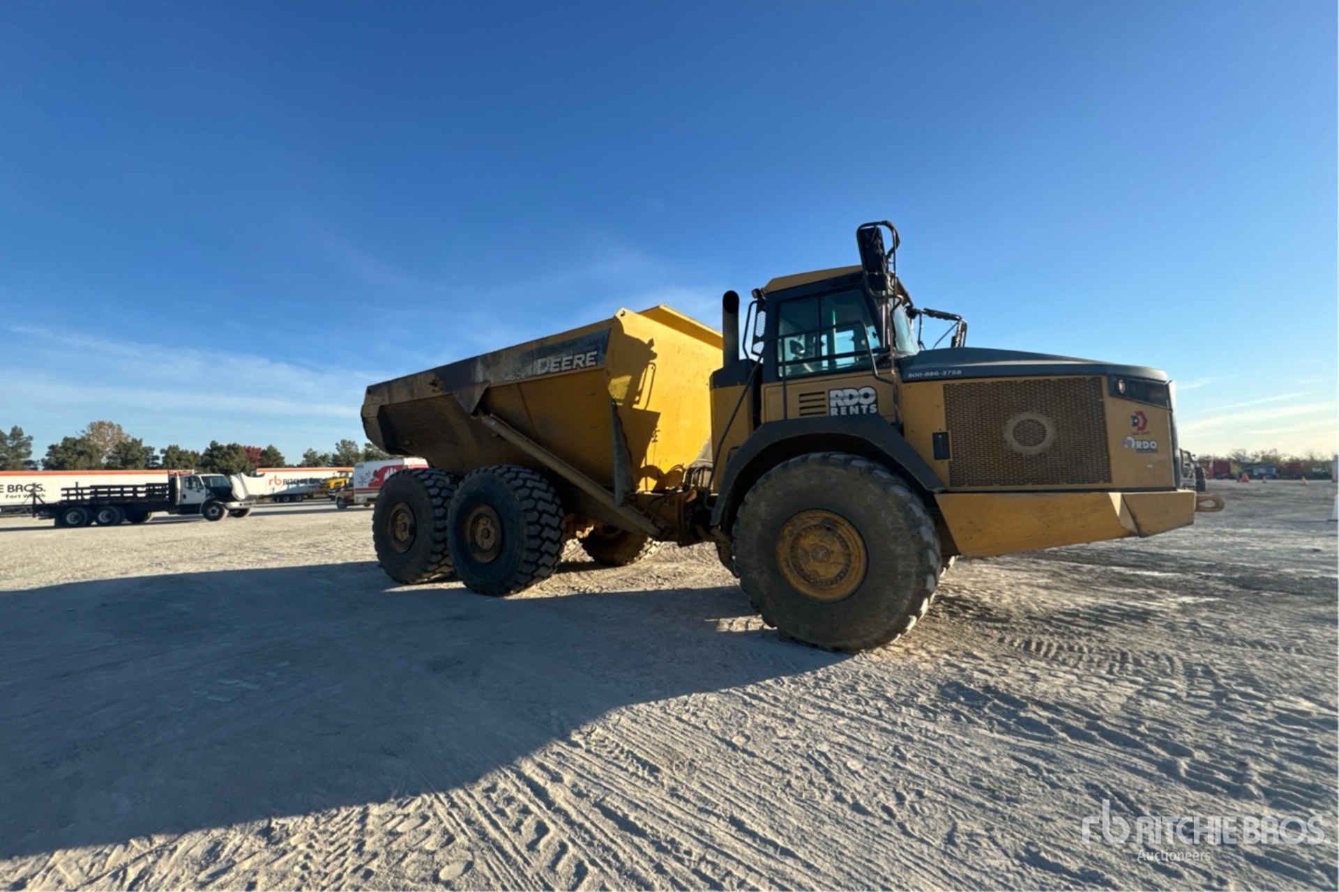 General Appearance with Foto, angolo anteriore destro