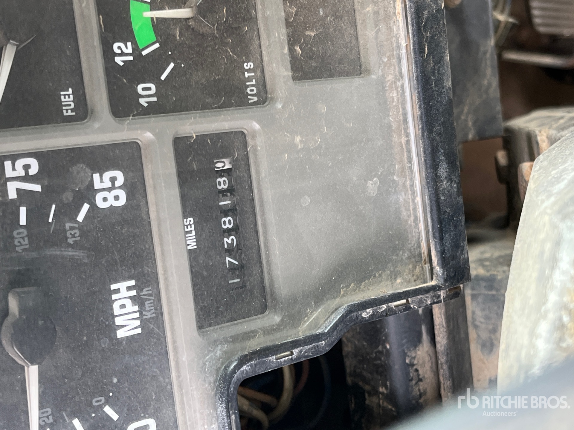 Aspect général with Compteur horaire / compteur kilométrique