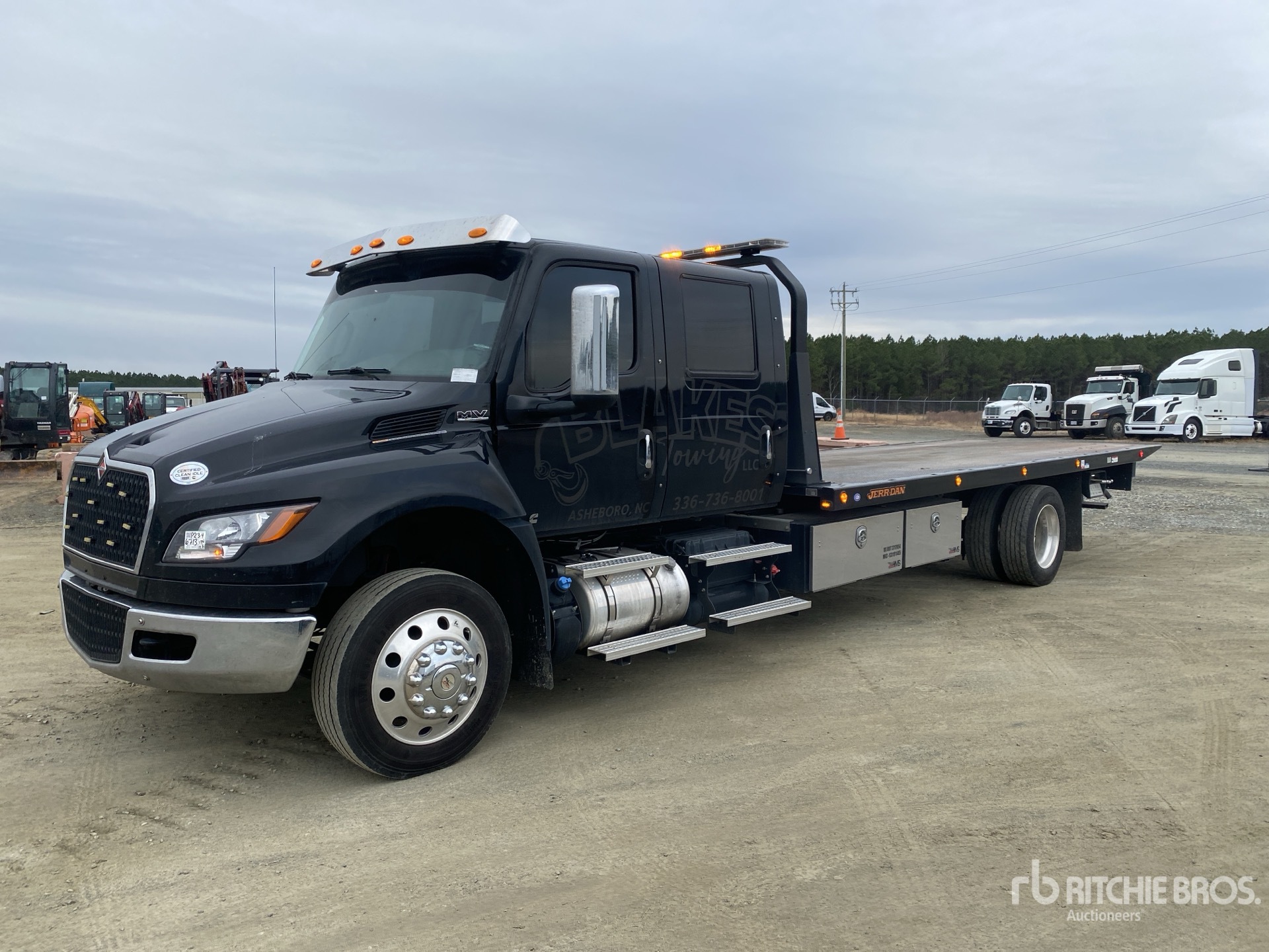 Aspect général with Image, coin avant gauche