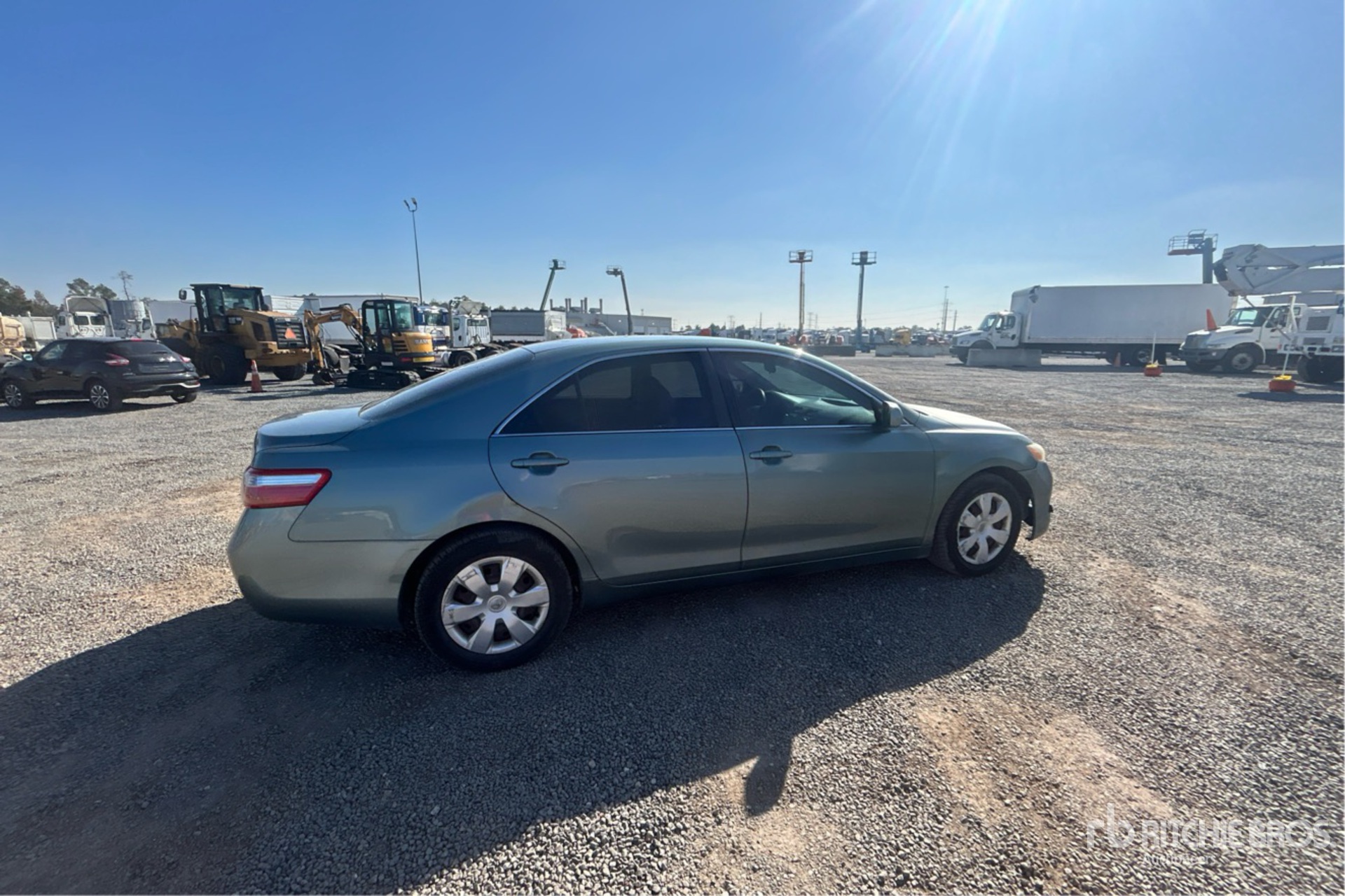 General Appearance with Imagen: esquina trasera derecha