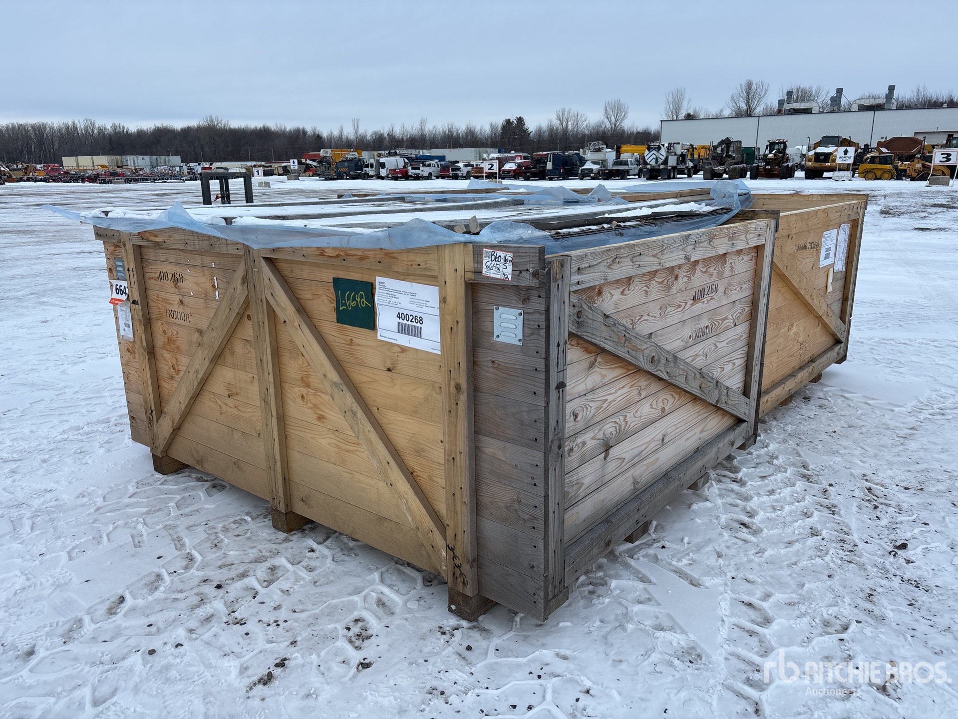 General Appearance with Picture, Left Front Corner