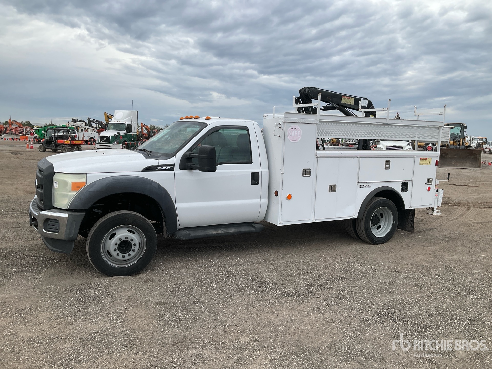 General Appearance with Picture, Left Front Corner