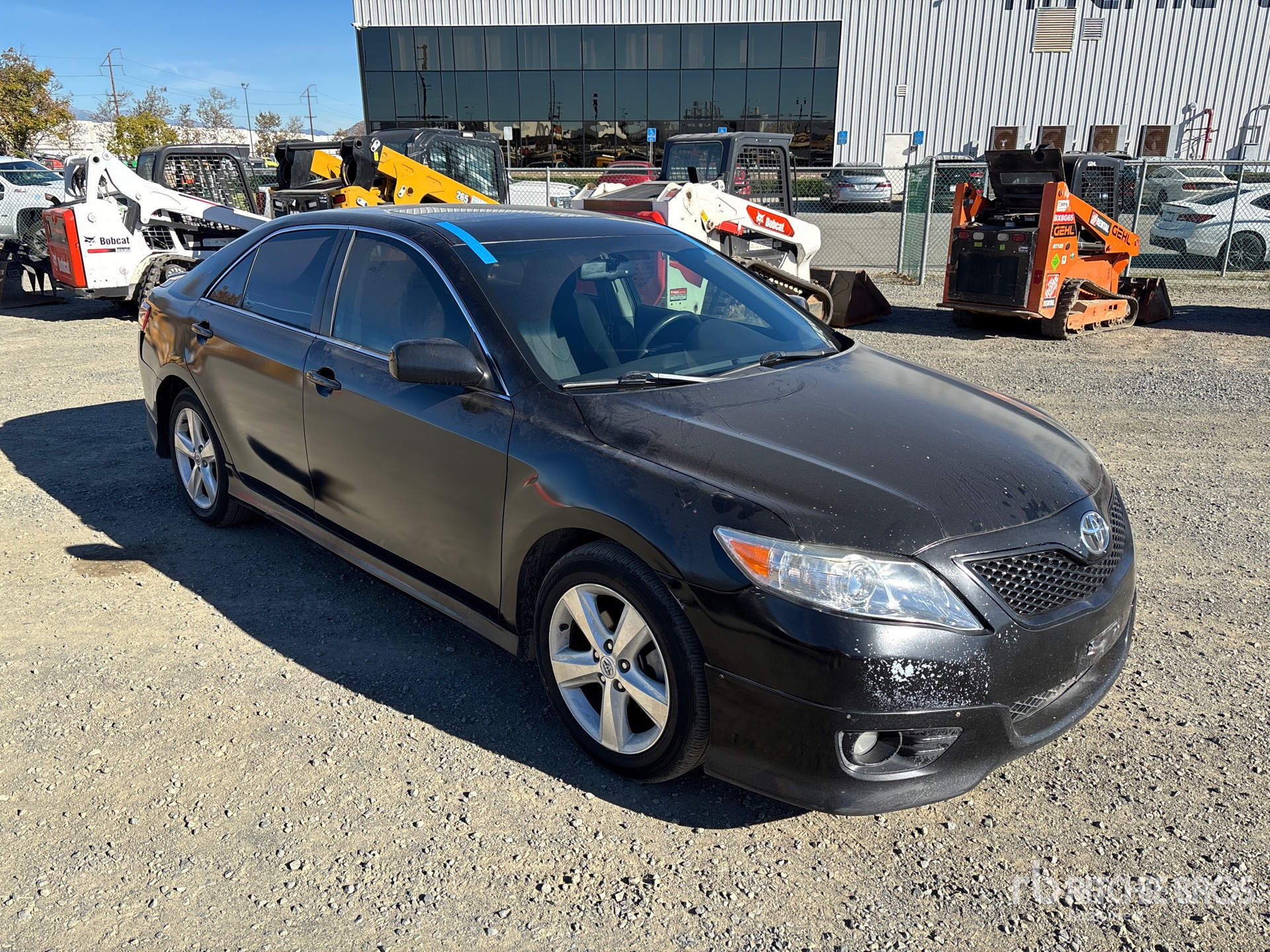 General Appearance with Bild, Ecke vorne rechts