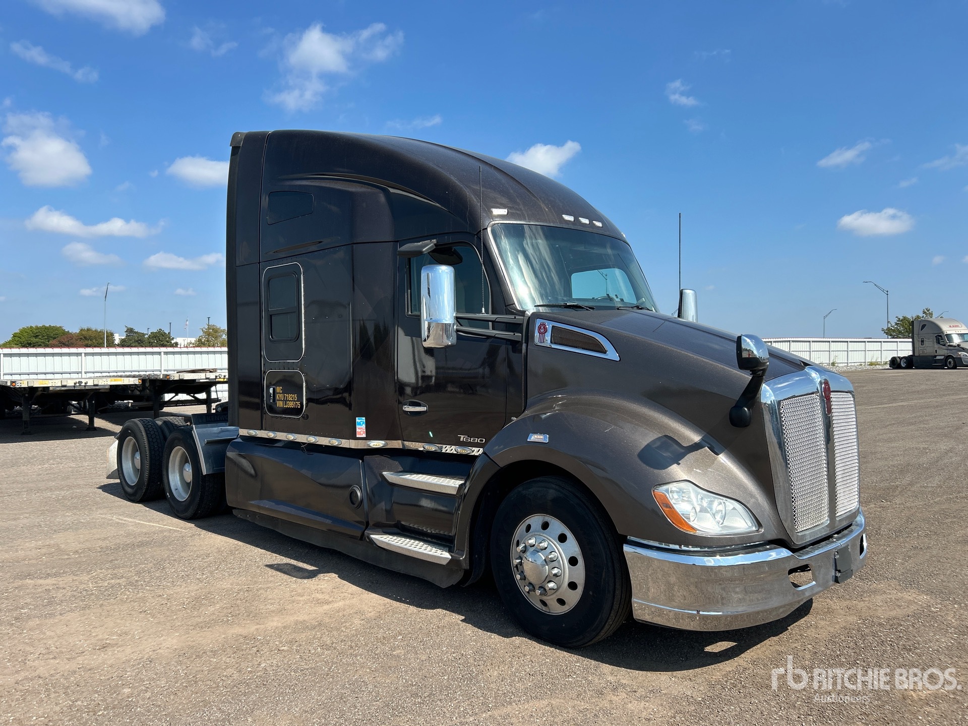 General Appearance with Imagen: esquina delantera derecha