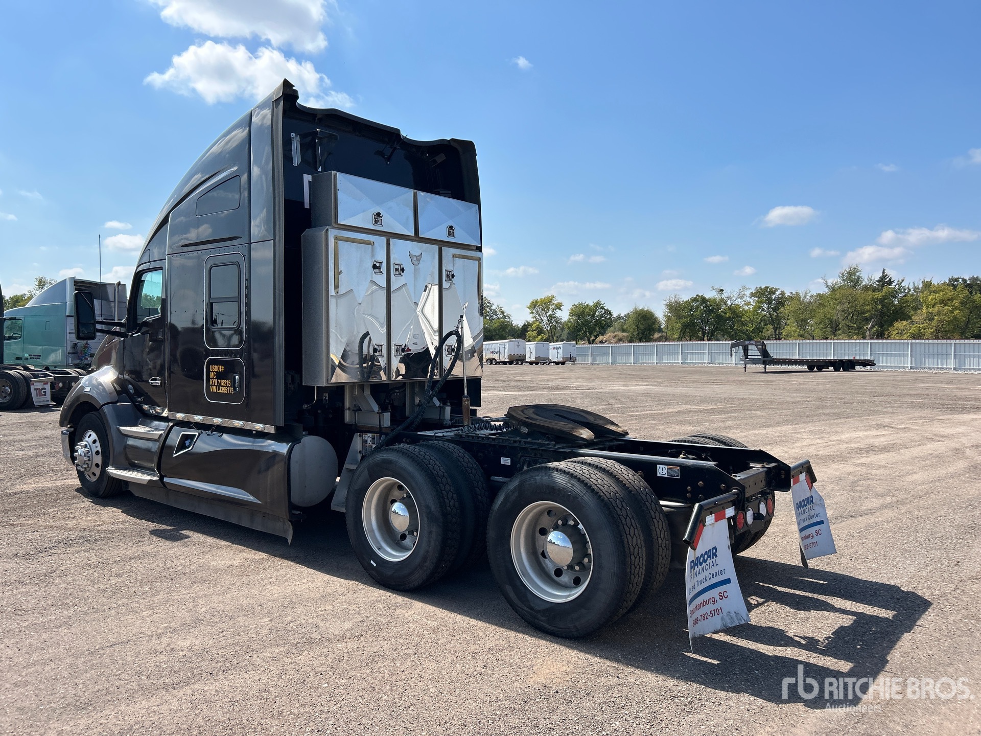 General Appearance with Imagen: esquina trasera izquierda