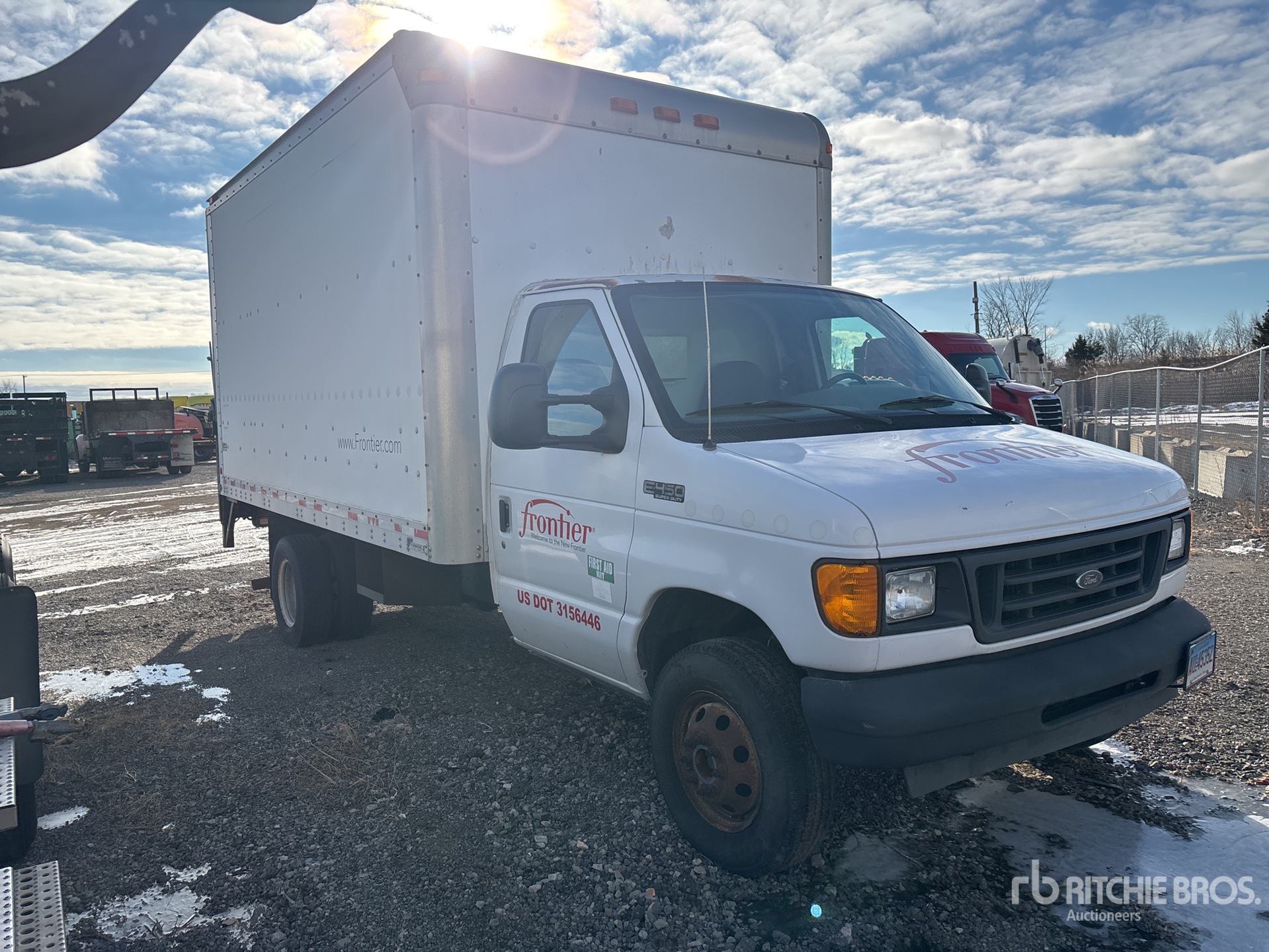 General Appearance with Image, coin avant droit