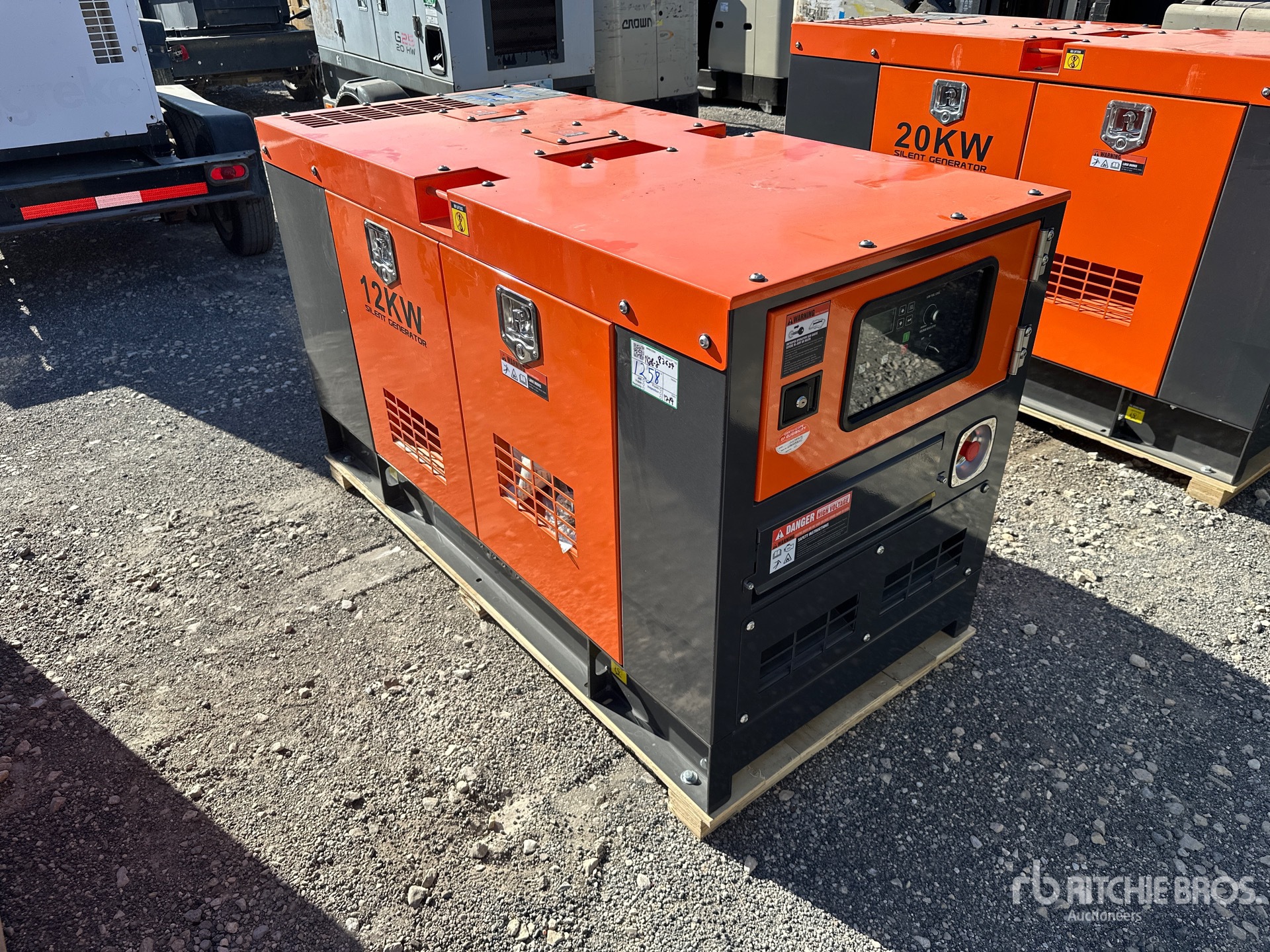 General Appearance with Picture, Right Front Corner