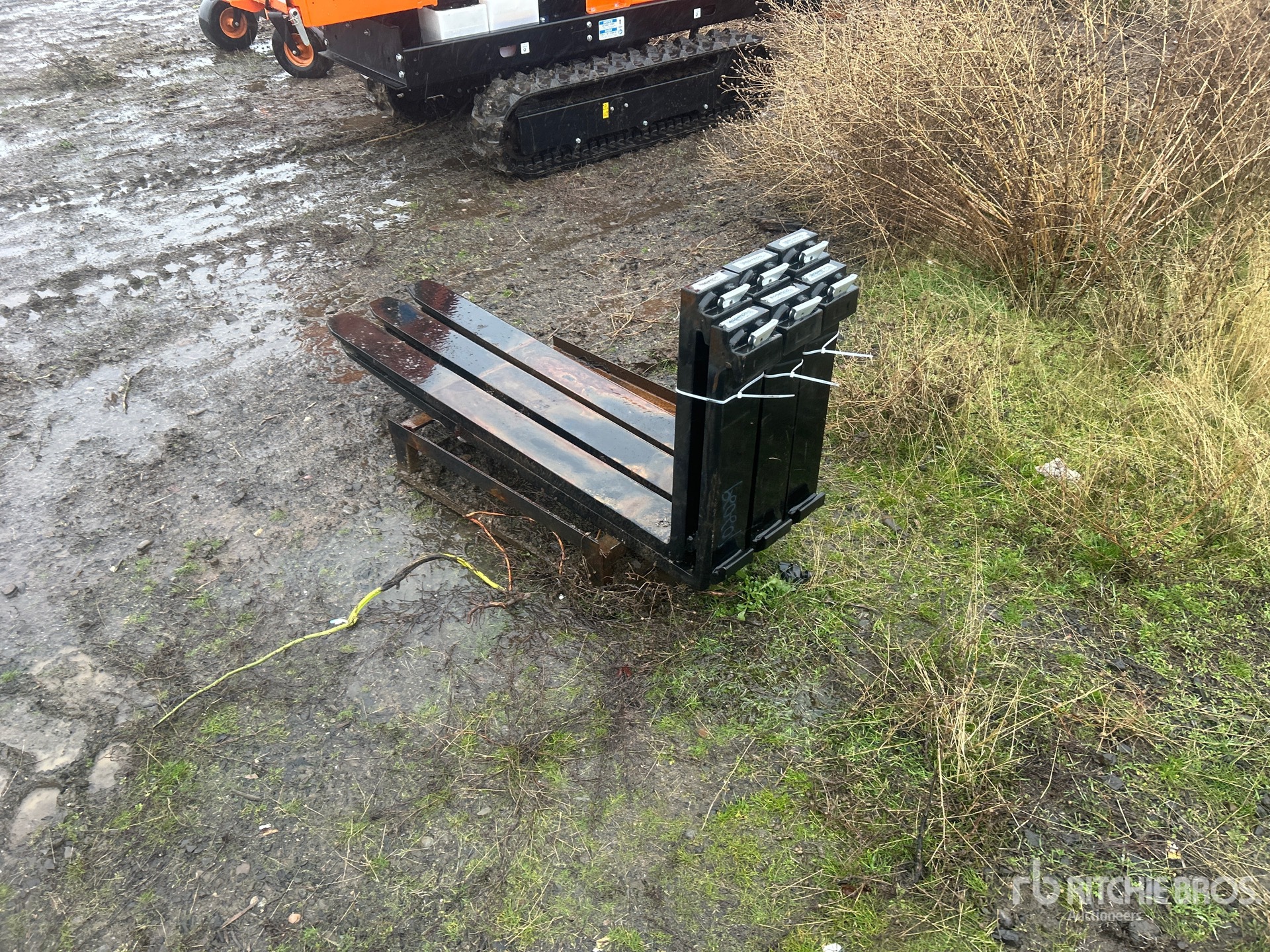 General Appearance with Imagen: esquina trasera izquierda