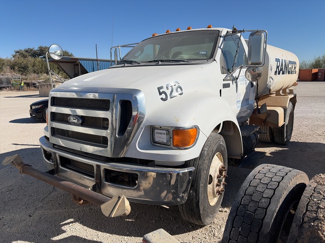 2012 Ford F-550 XL 4x2 Water Truck