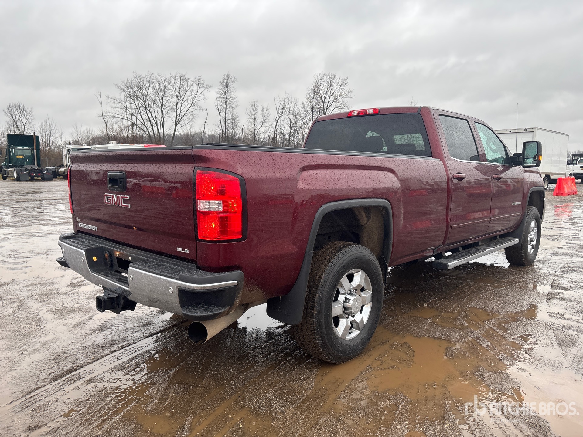 General Appearance with Picture, Right Rear Corner