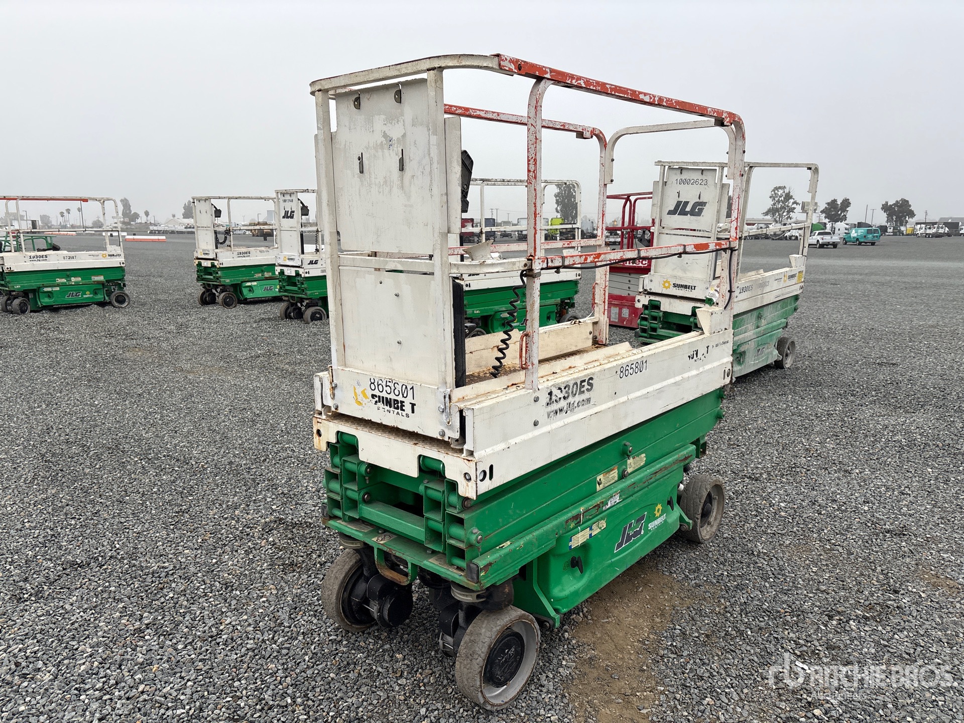 Aspect général with Image, coin avant gauche