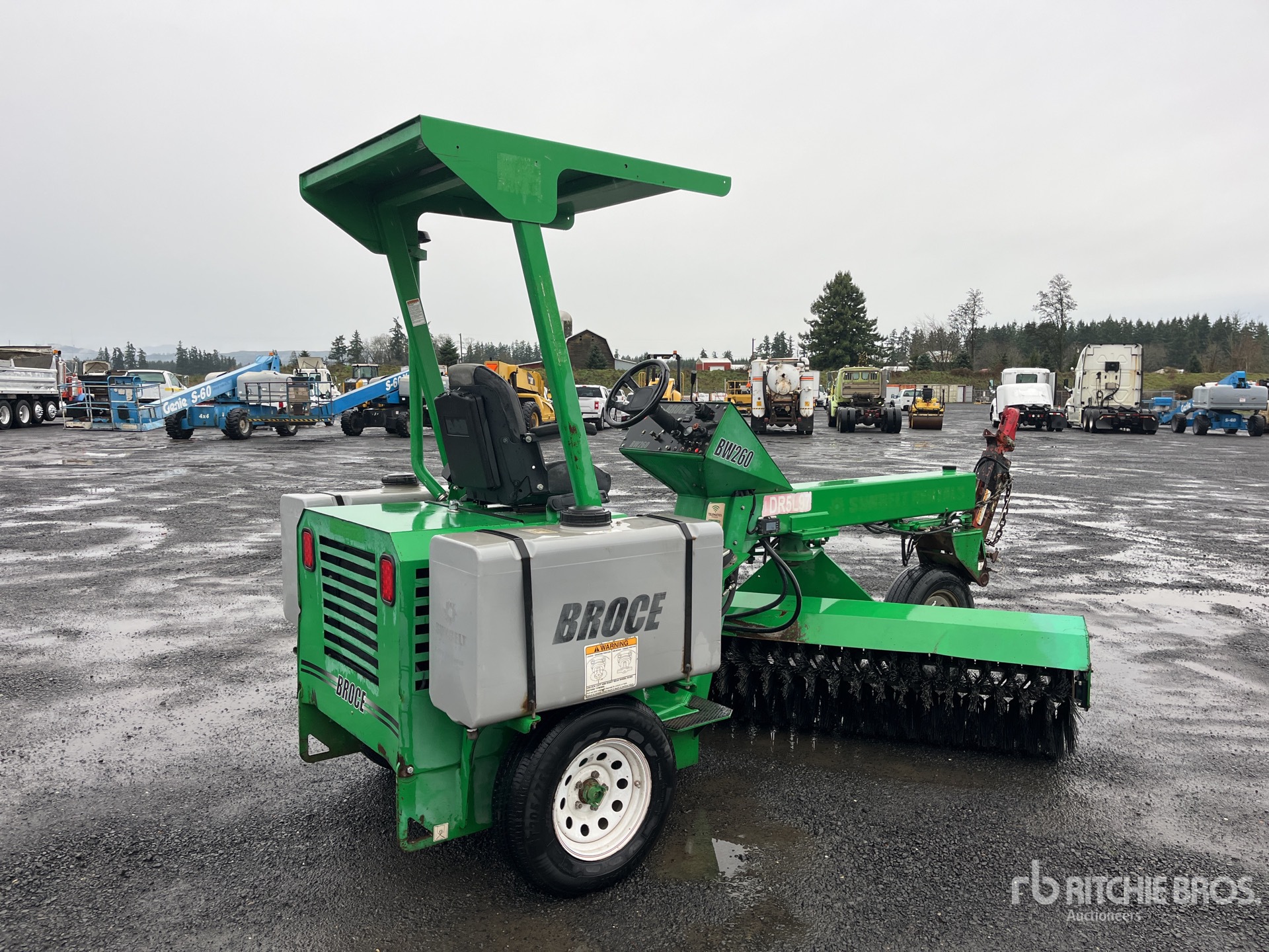 General Appearance with Picture, Right Rear Corner