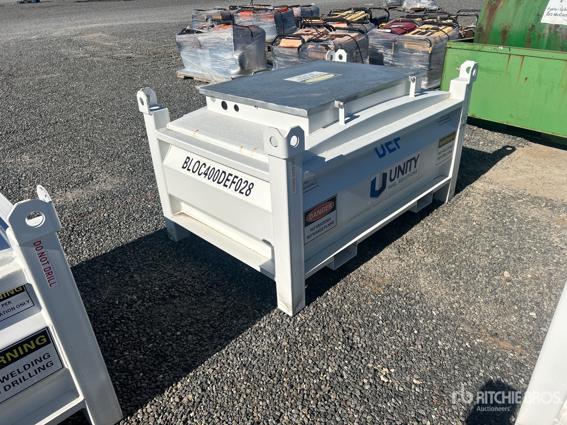 General Appearance with Picture, Right Front Corner