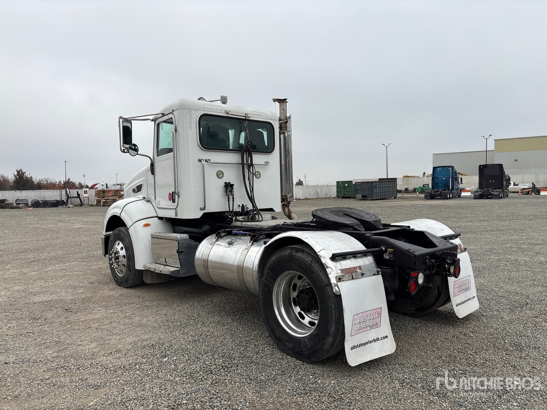 General Appearance with Imagen: esquina trasera izquierda