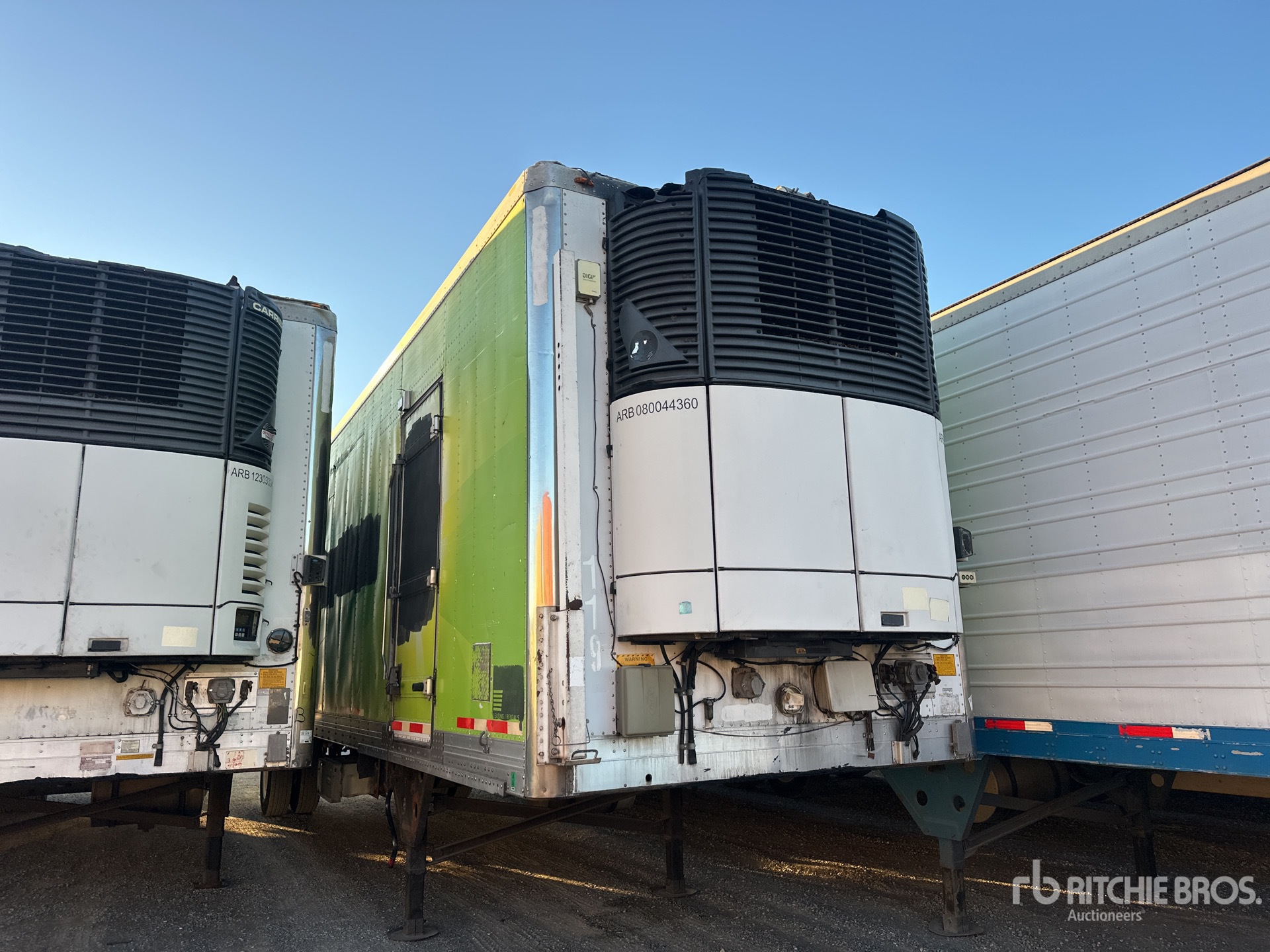 General Appearance with Bild, Ecke vorne rechts