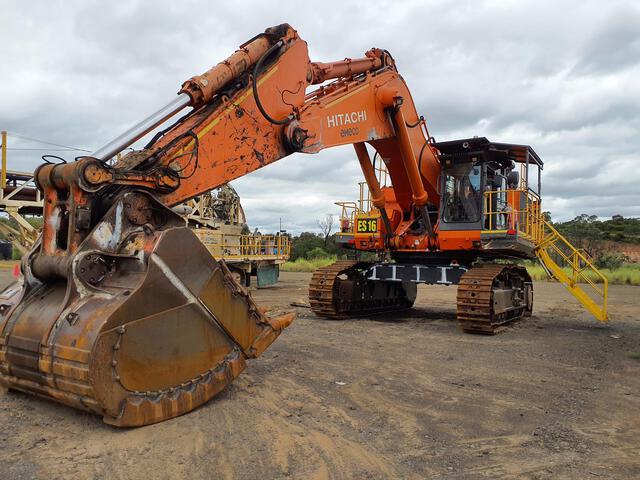2010 Hitachi EX1200-6 Tracked Excavator