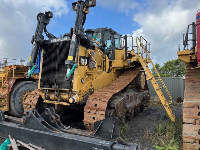 2004 Cat D11R Crawler Dozer 2004 Cat D11R Crawler Dozer