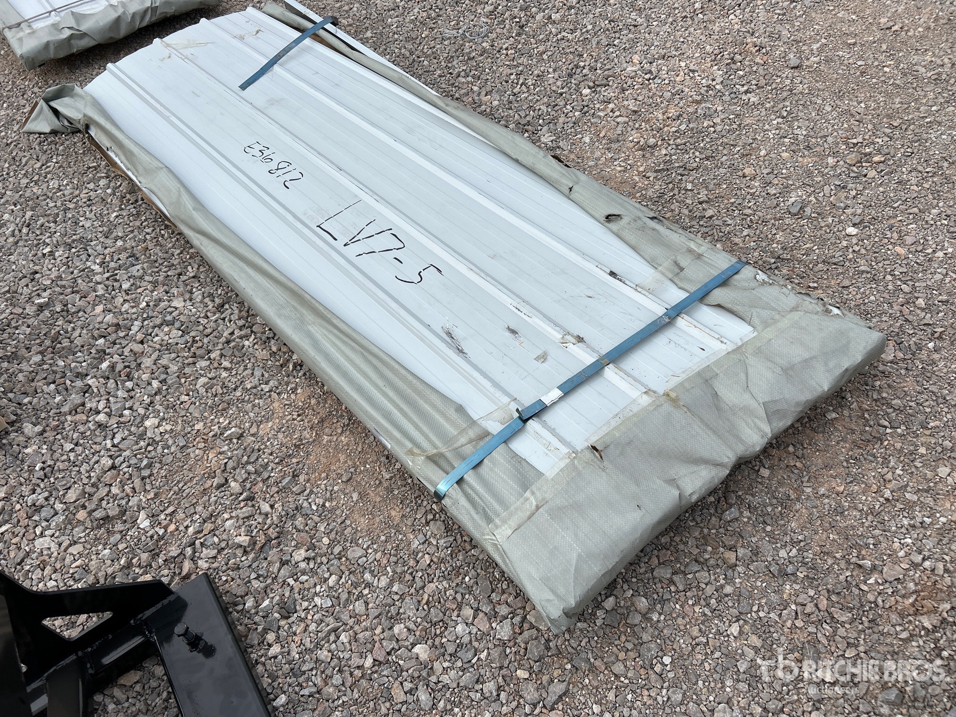 General Appearance with Imagen: esquina delantera izquierda