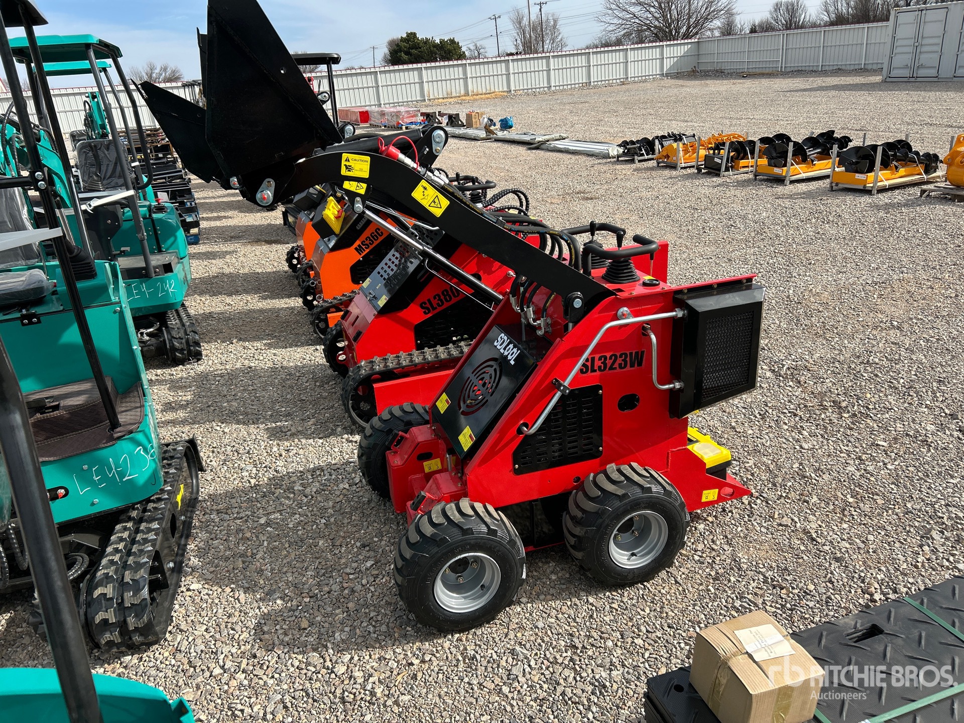 General Appearance with Picture, Left Front Corner